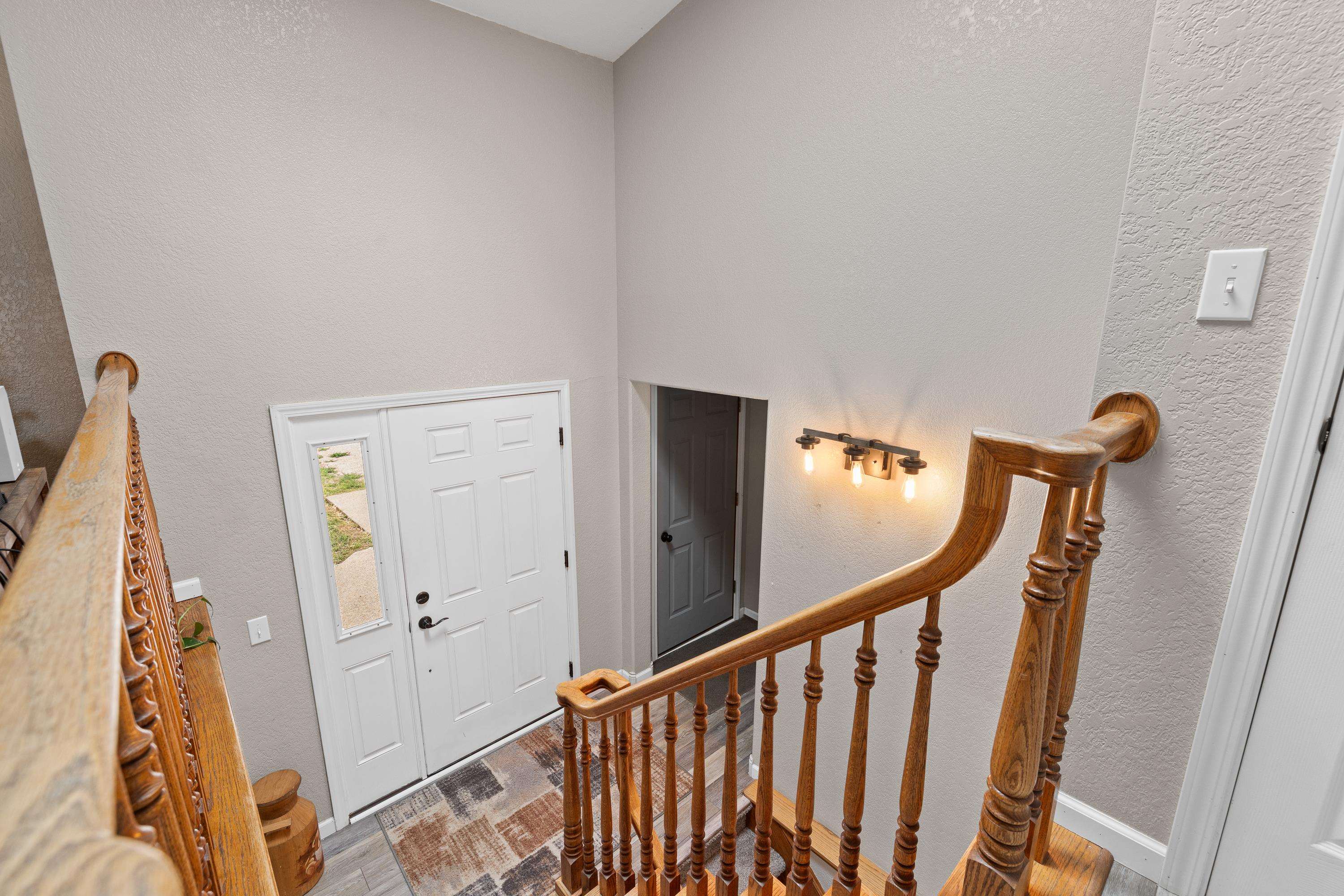 215 5th Street Property Photo 14