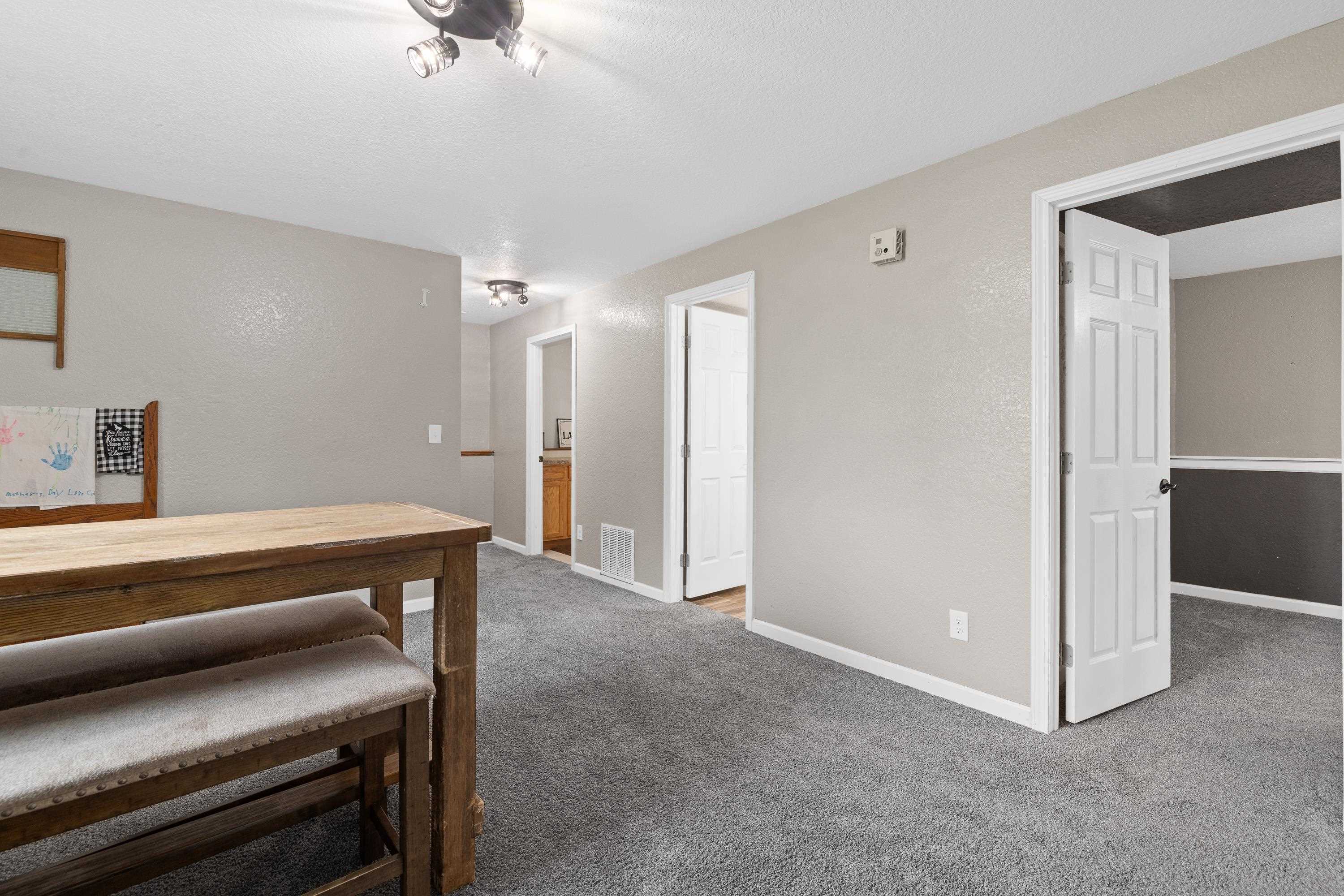 215 5th Street Property Photo 18