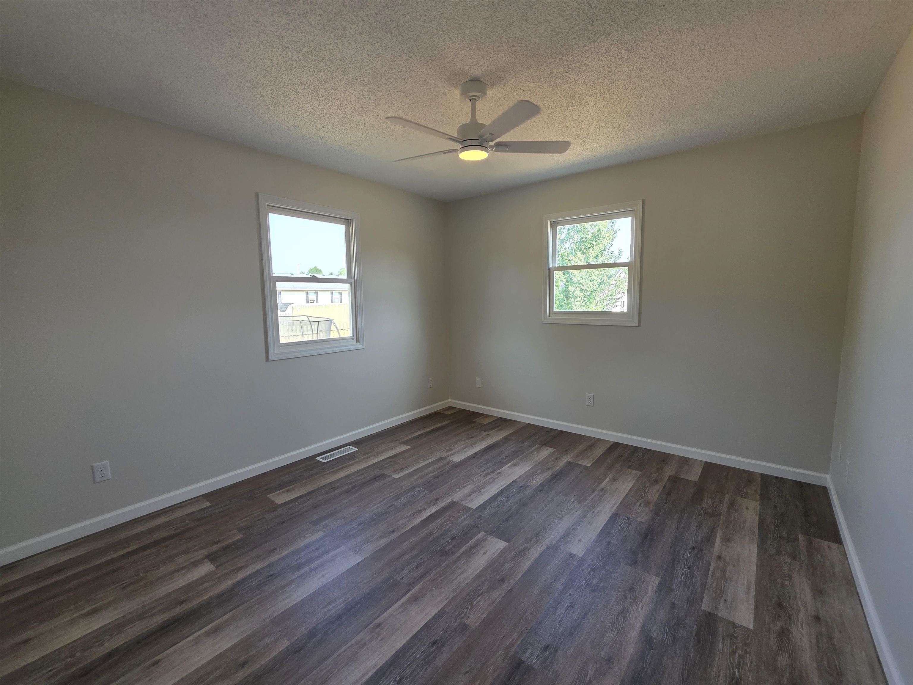 815 S 32nd Street Property Photo 9