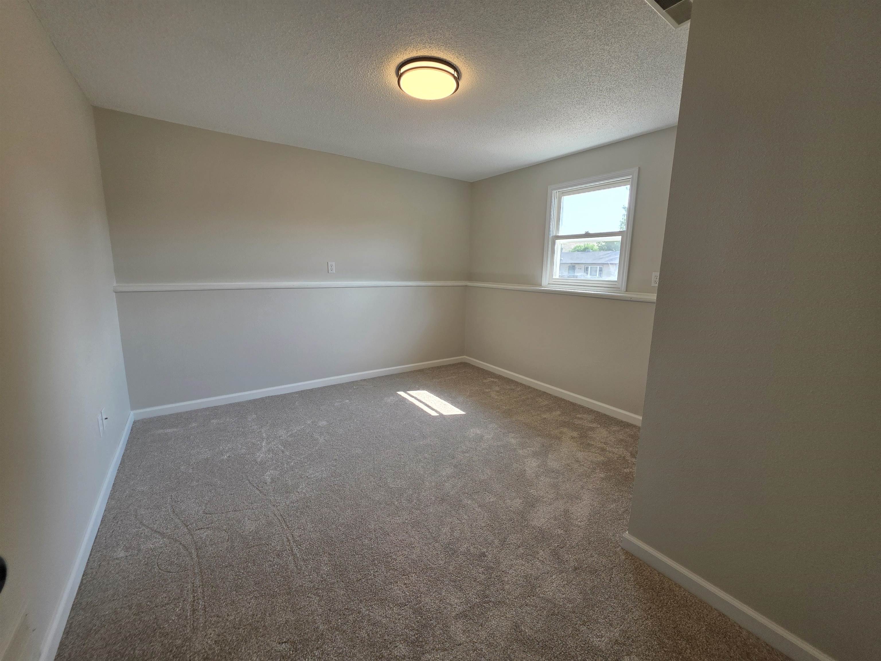 815 S 32nd Street Property Photo 12