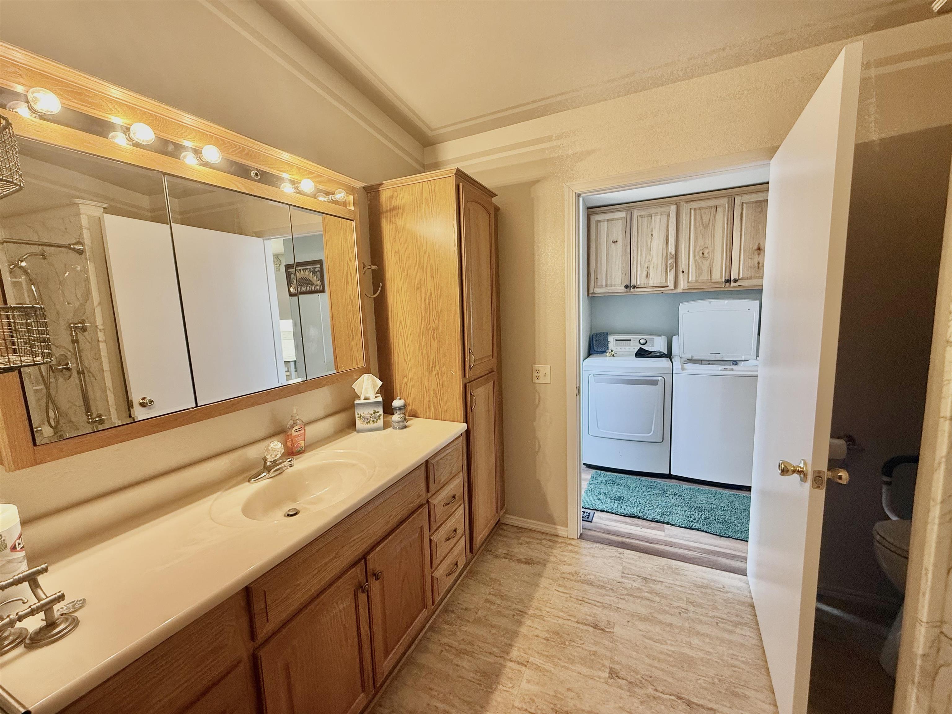 12237 Weaver Drive Property Photo 11