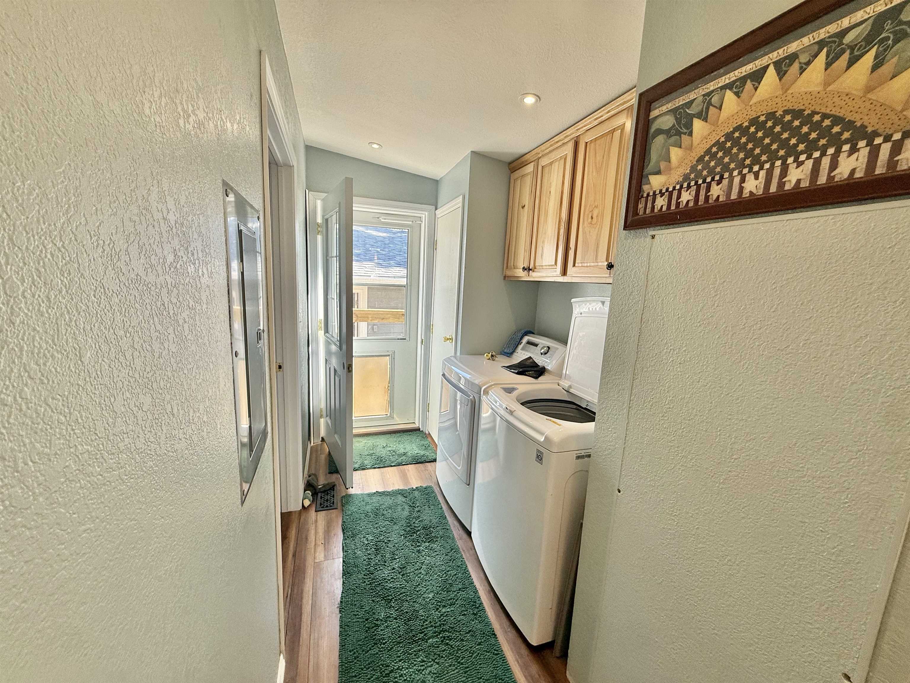 12237 Weaver Drive Property Photo 14