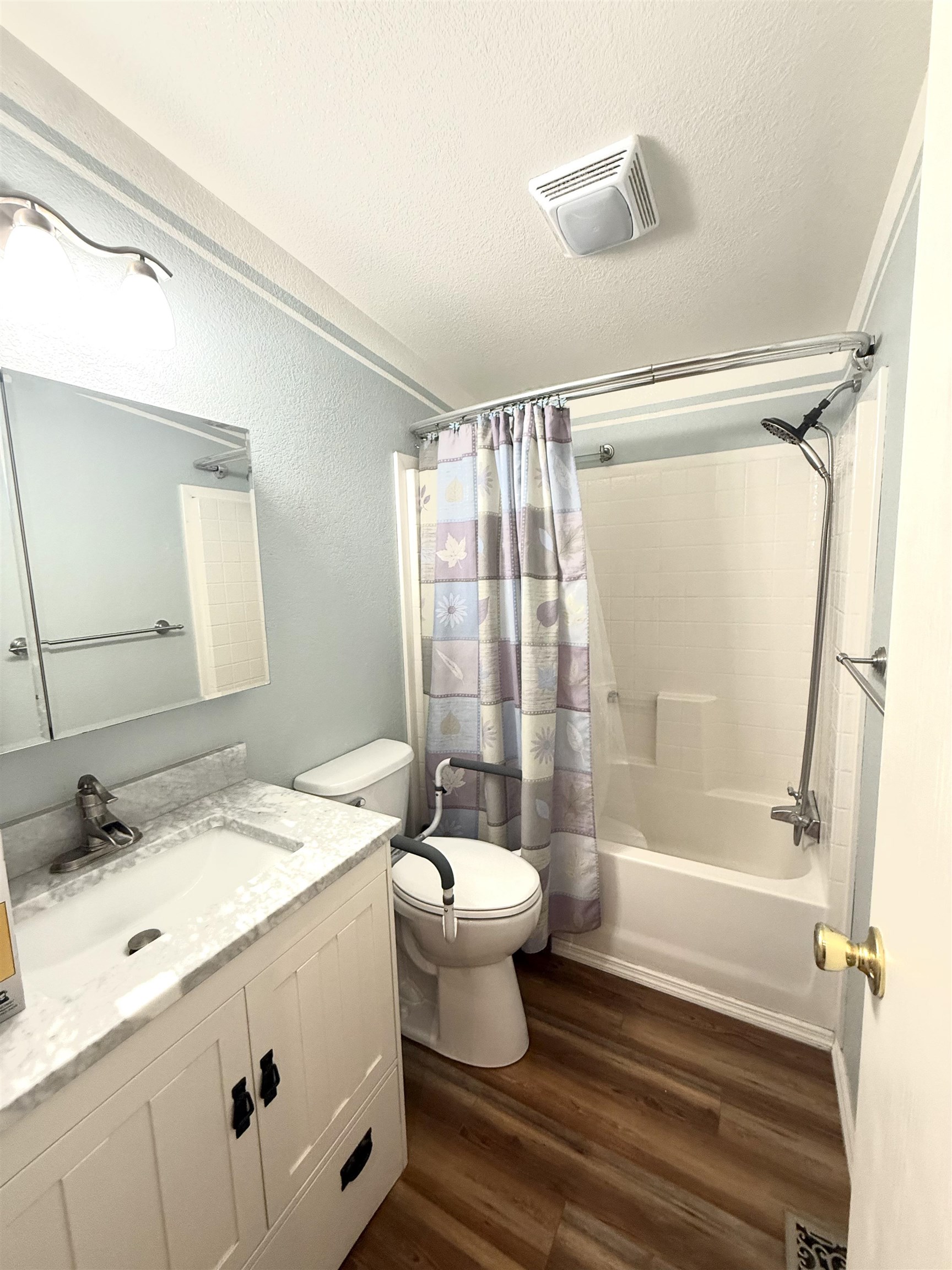 12237 Weaver Drive Property Photo 19