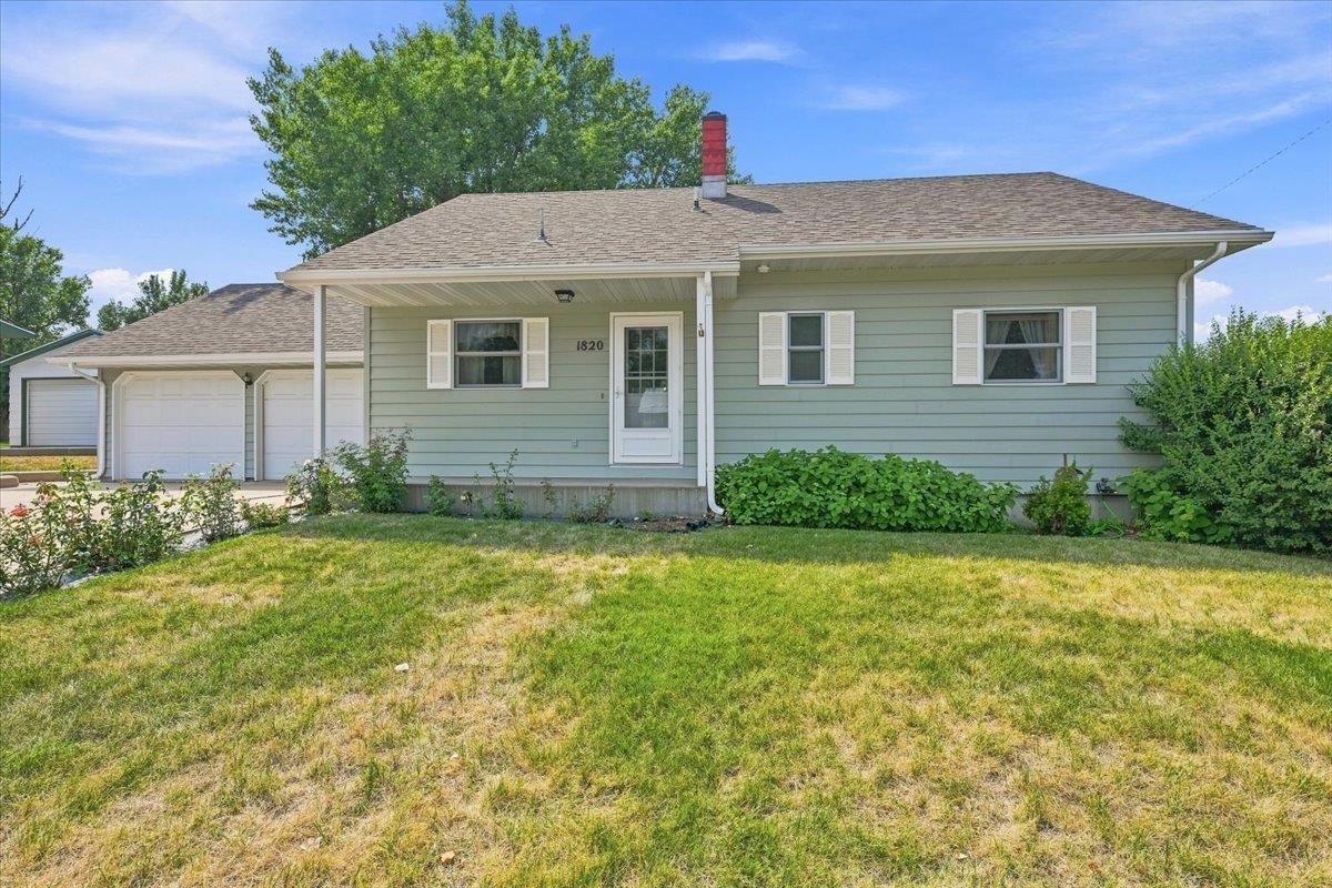 1820 7th Avenue Property Photo 2