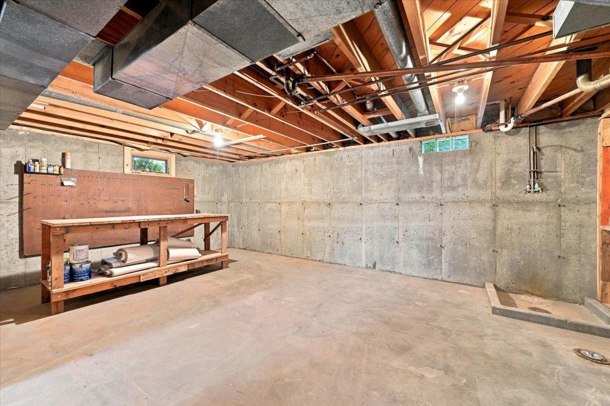 1820 7th Avenue Property Photo 19