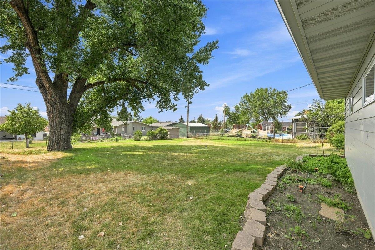 1820 7th Avenue Property Photo 21