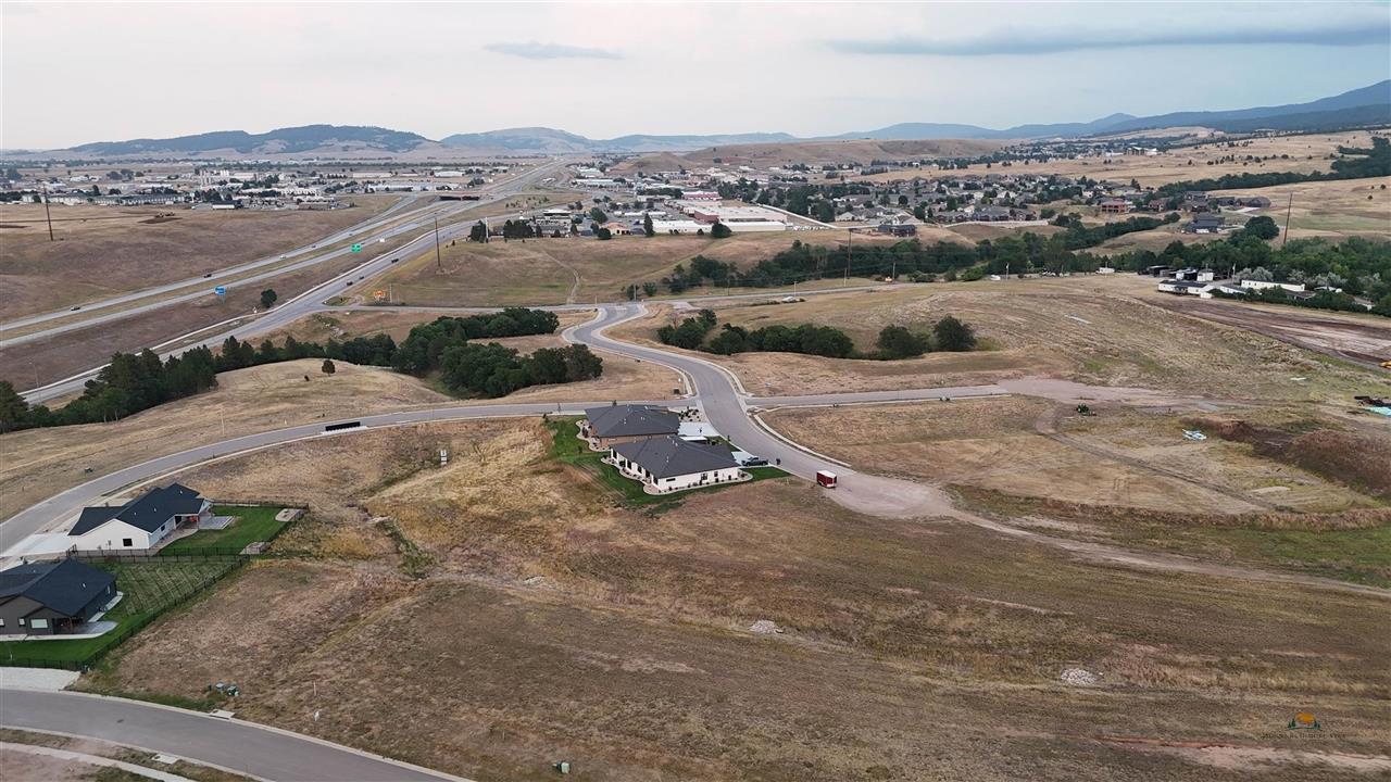 Lot 6 Block 4 Wapiti Avenue Property Photo 10