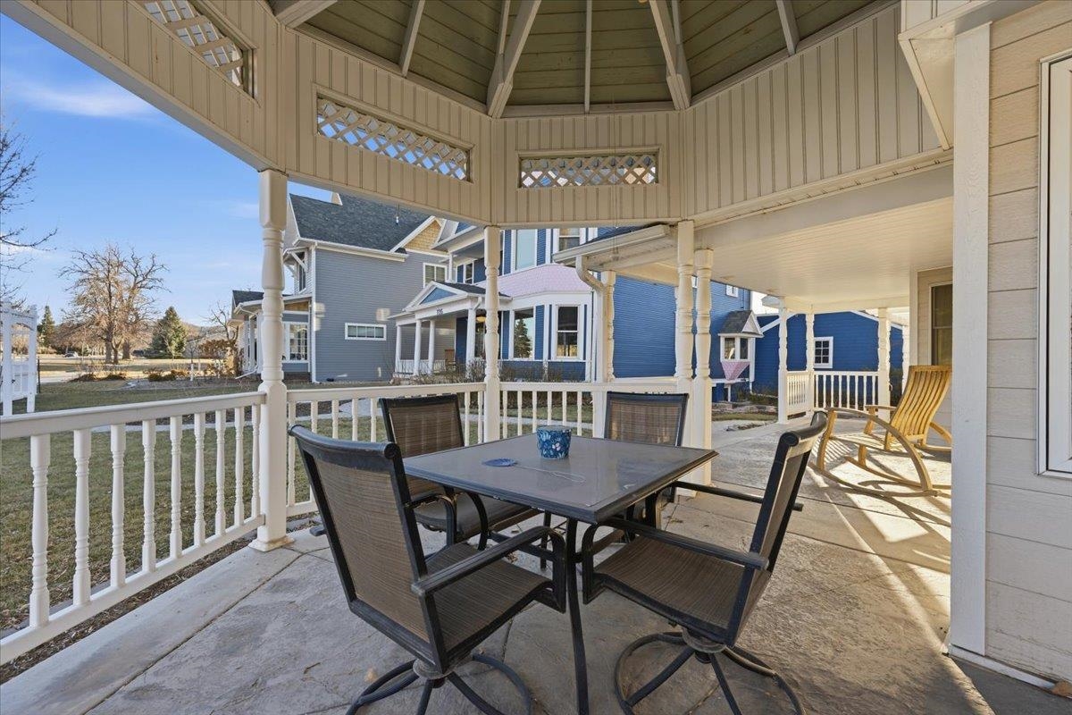 745 8th Street Property Photo 15