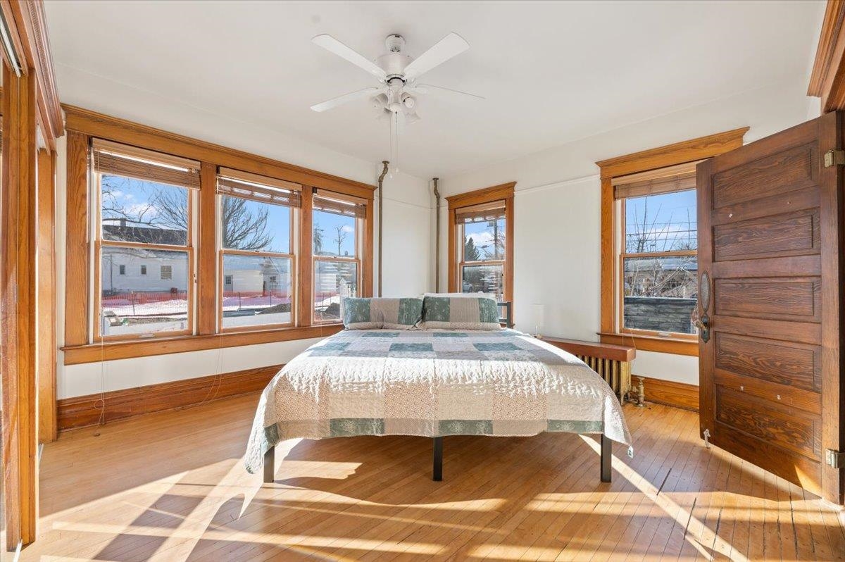 735 8th Street Property Photo 17