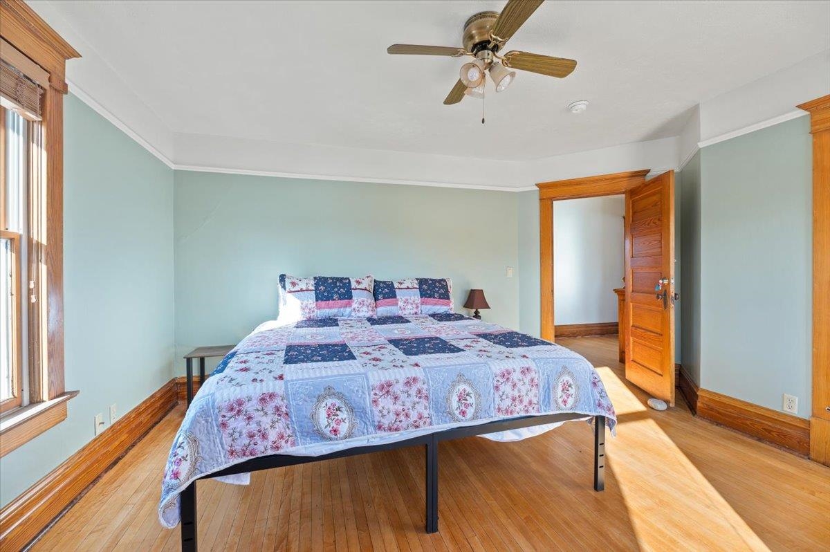 735 8th Street Property Photo 33