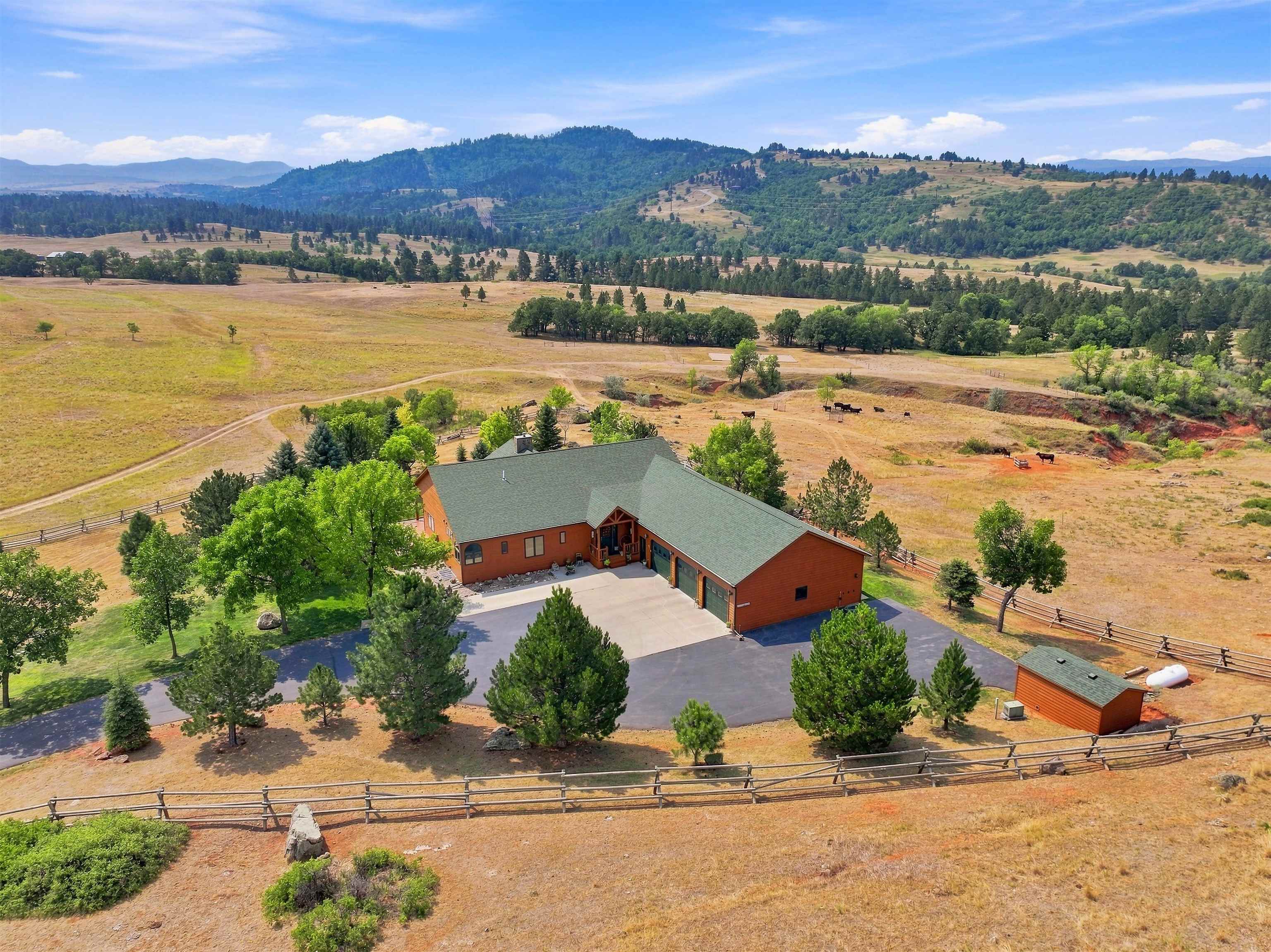 2515 Lookout Mountain Road Property Photo 2
