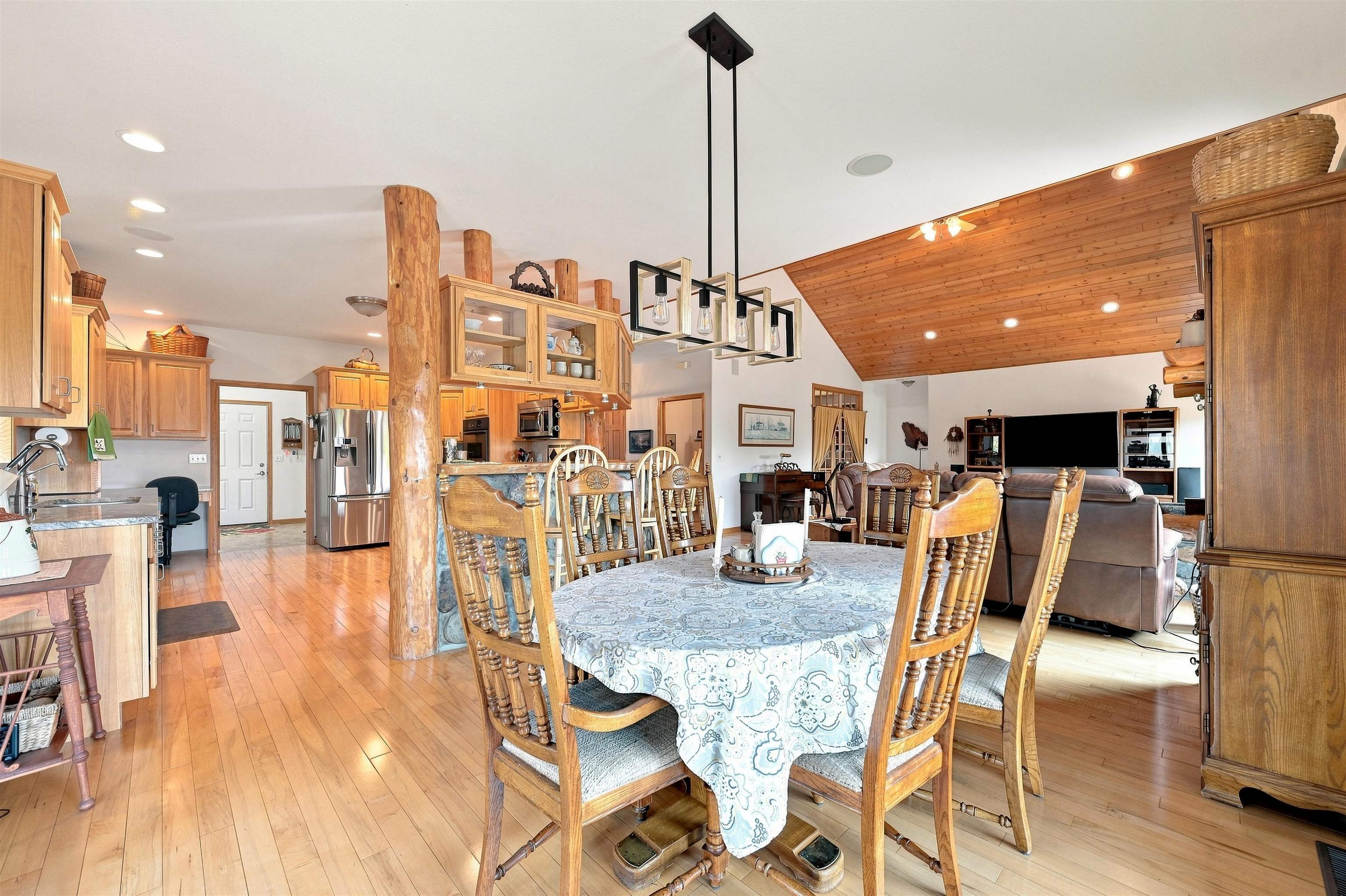 2515 Lookout Mountain Road Property Photo 12
