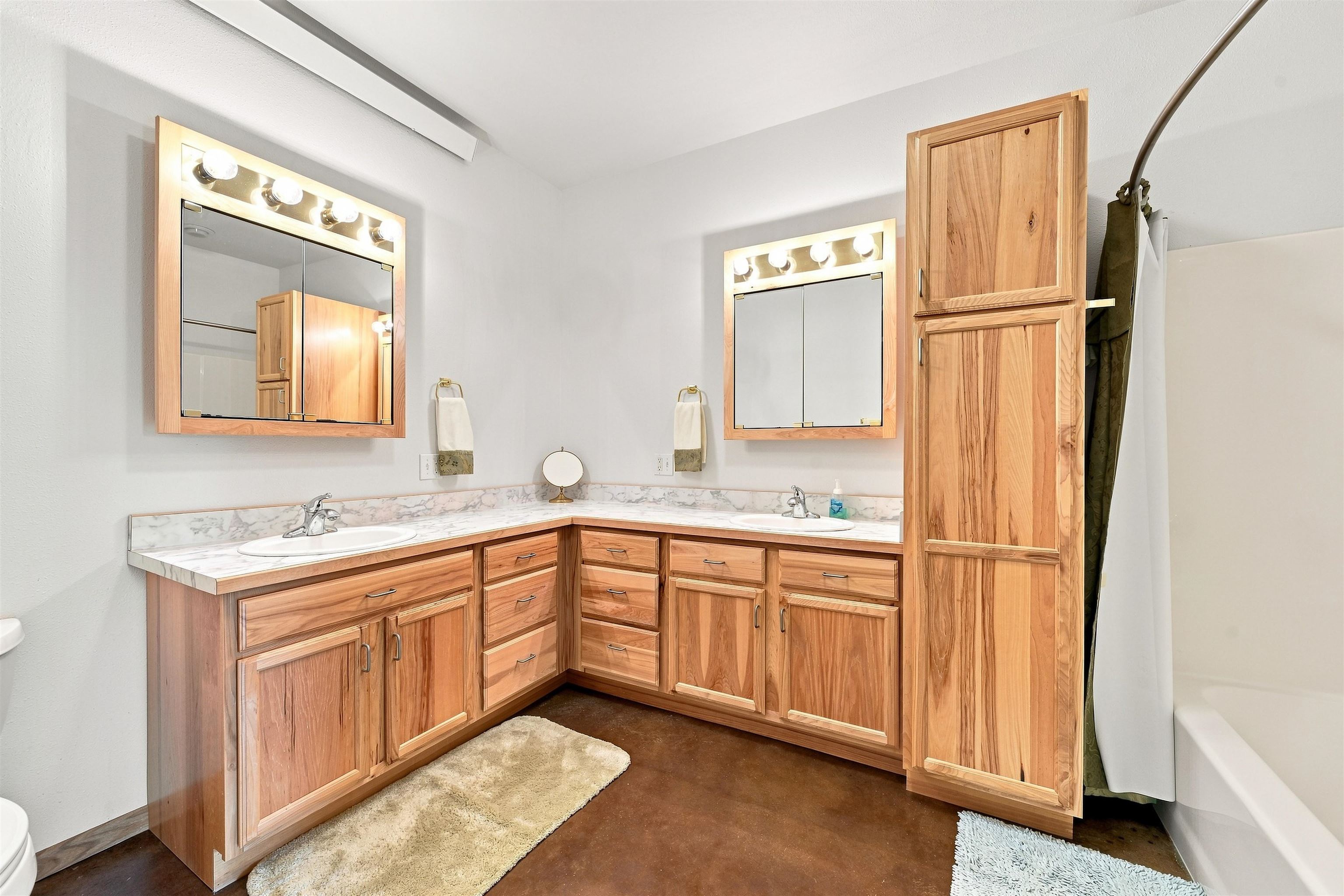 2515 Lookout Mountain Road Property Photo 19
