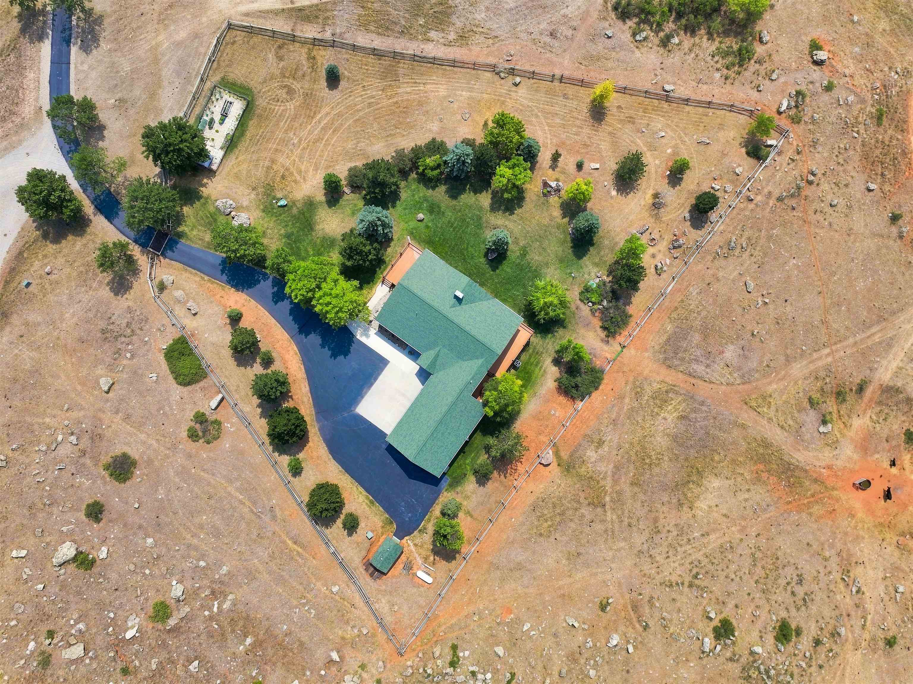 2515 Lookout Mountain Road Property Photo 47