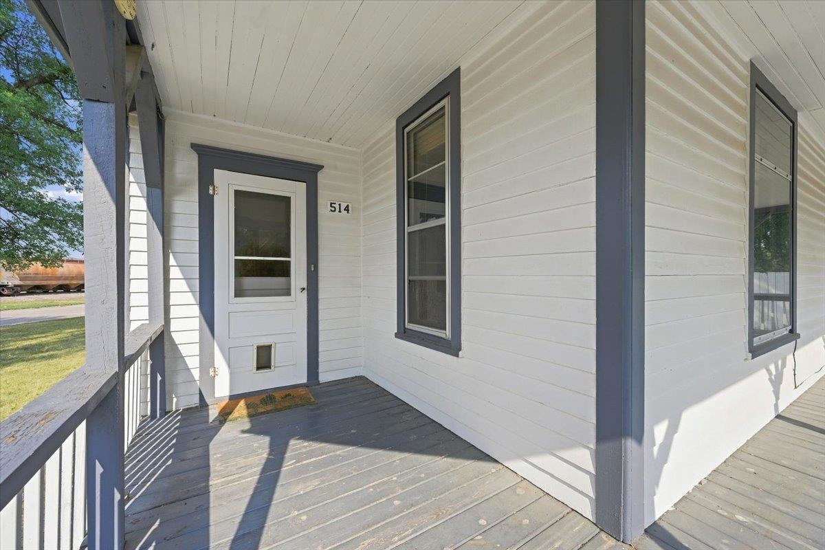 514 3rd Avenue Property Photo 3