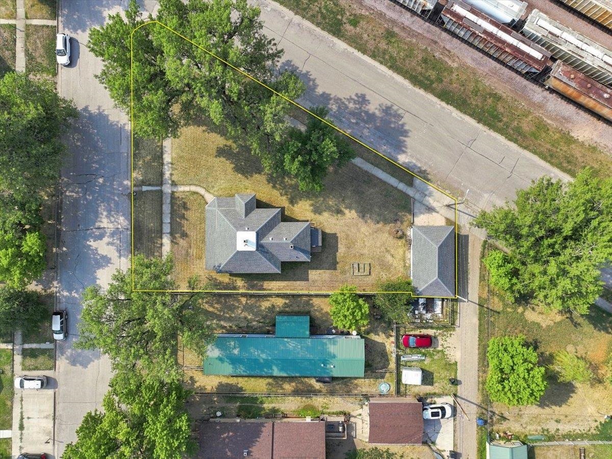 514 3rd Avenue Property Photo 8