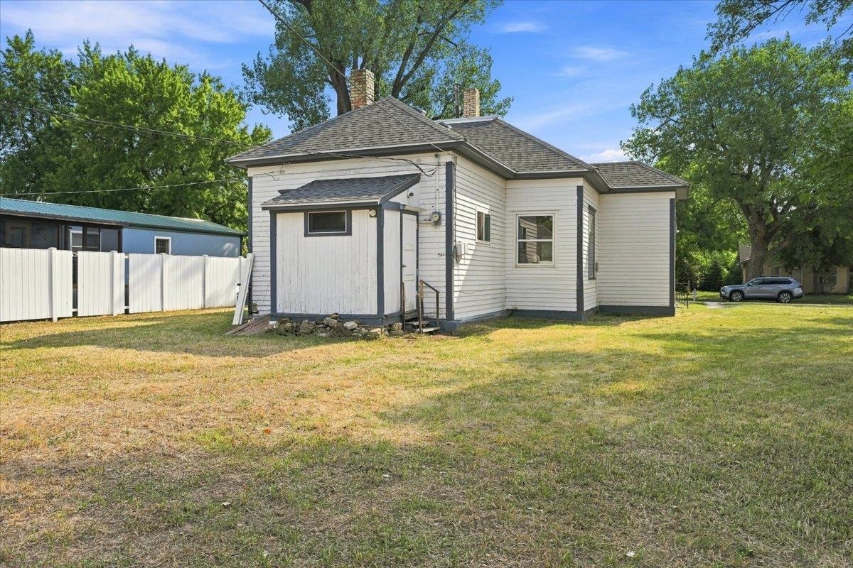 514 3rd Avenue Property Photo 22