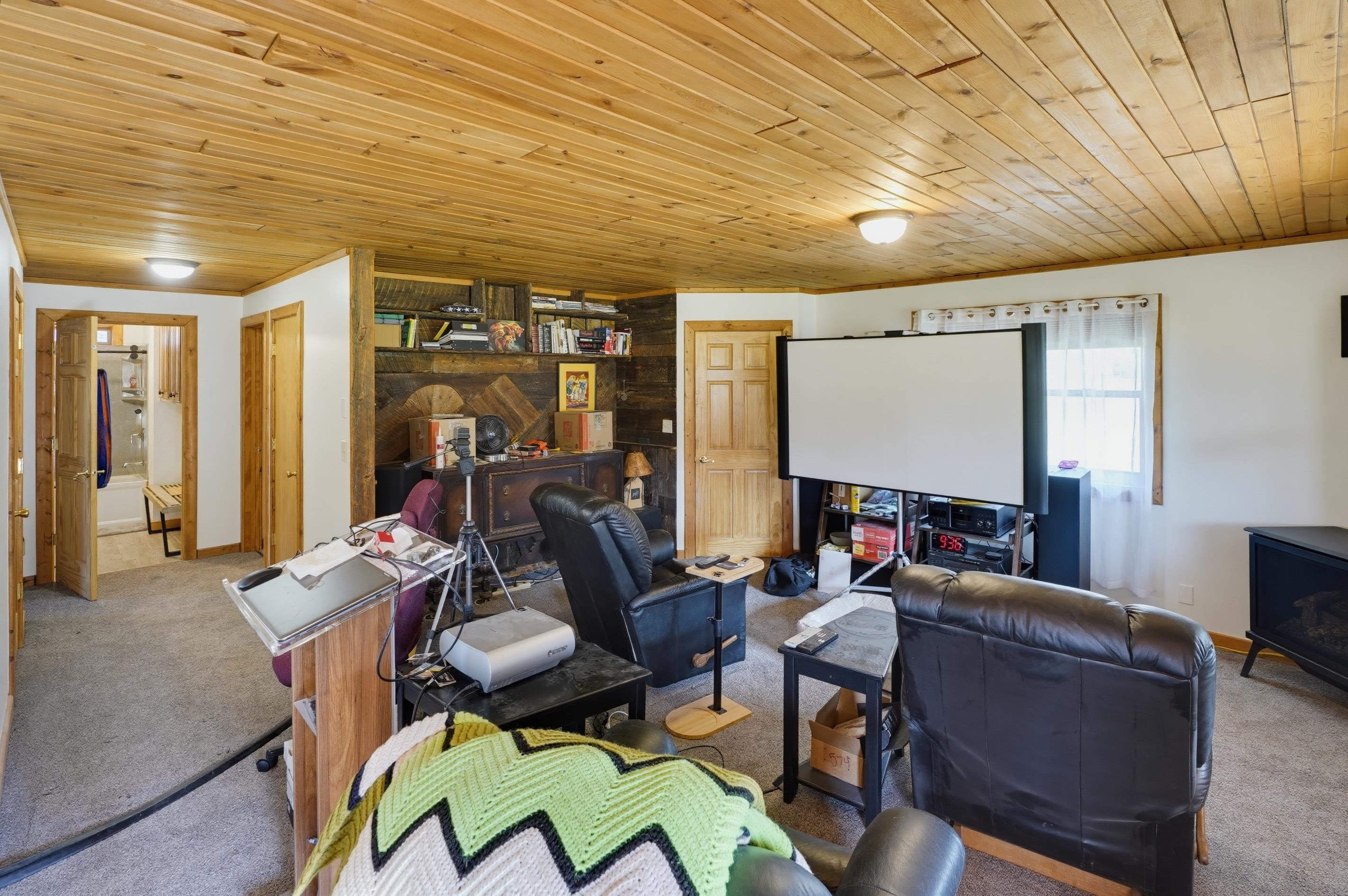 12375 Pony Express Pl Property Photo 24