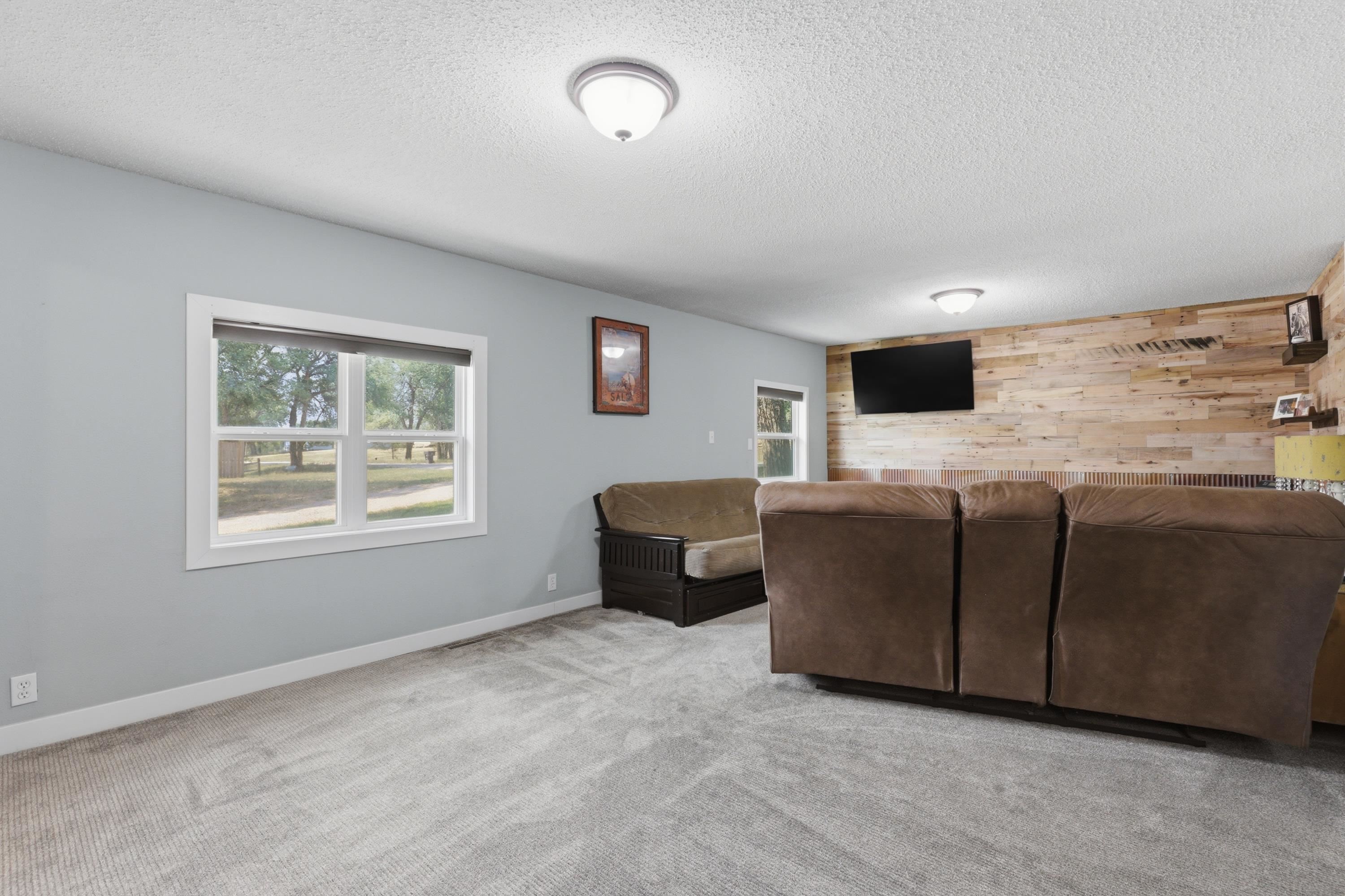 1003 3rd Avenue Property Photo 18