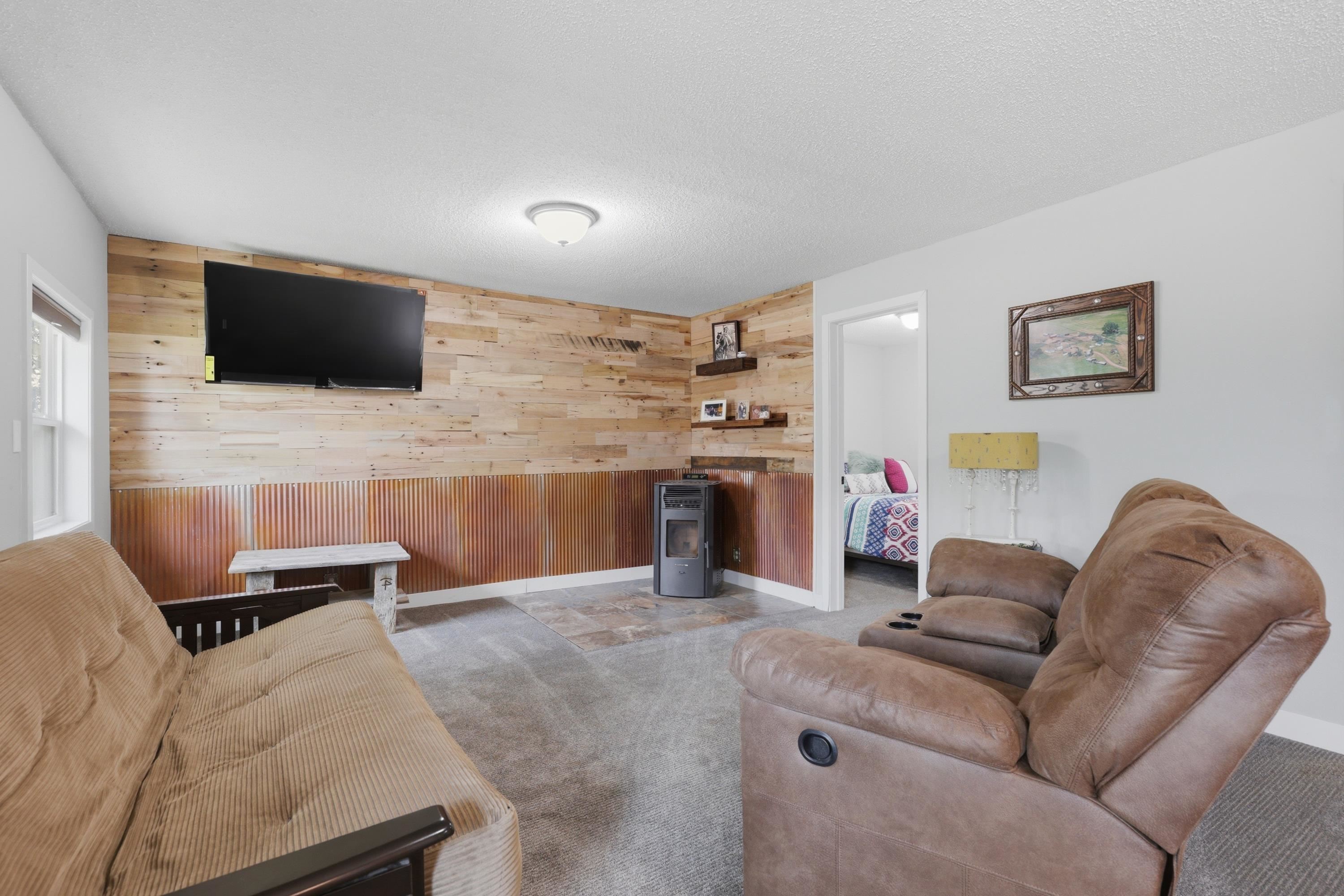 1003 3rd Avenue Property Photo 19