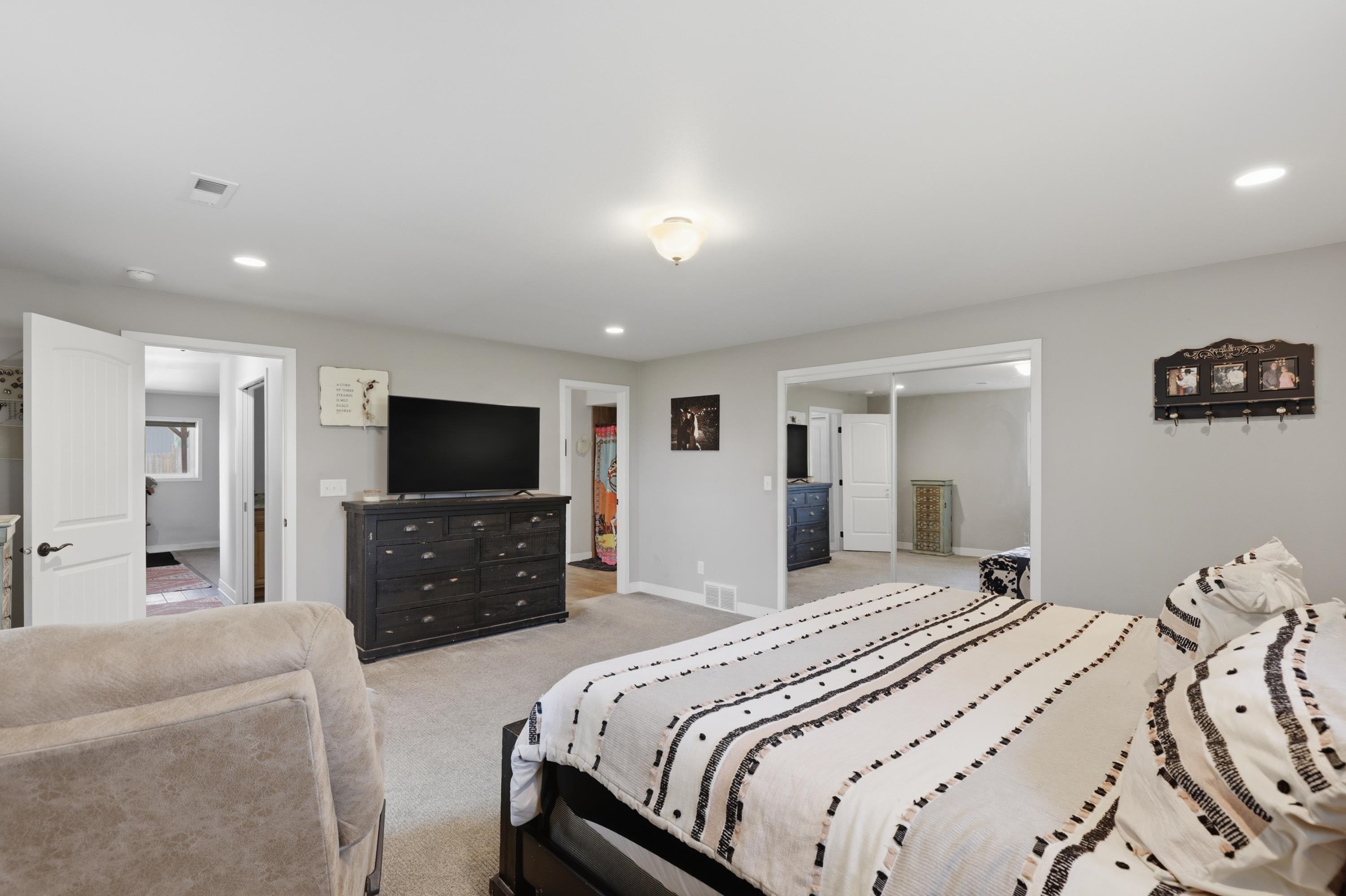 1003 3rd Avenue Property Photo 42