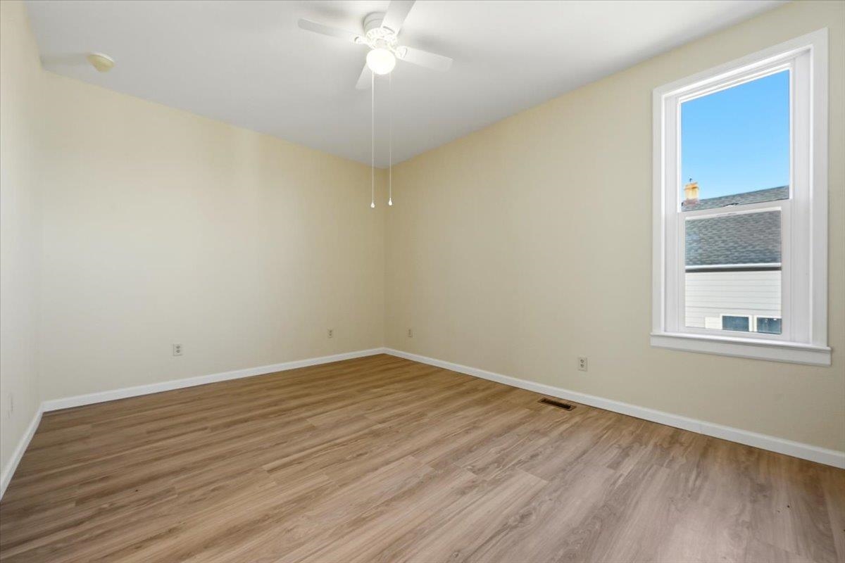 8 Parkdale Avenue Property Photo 10