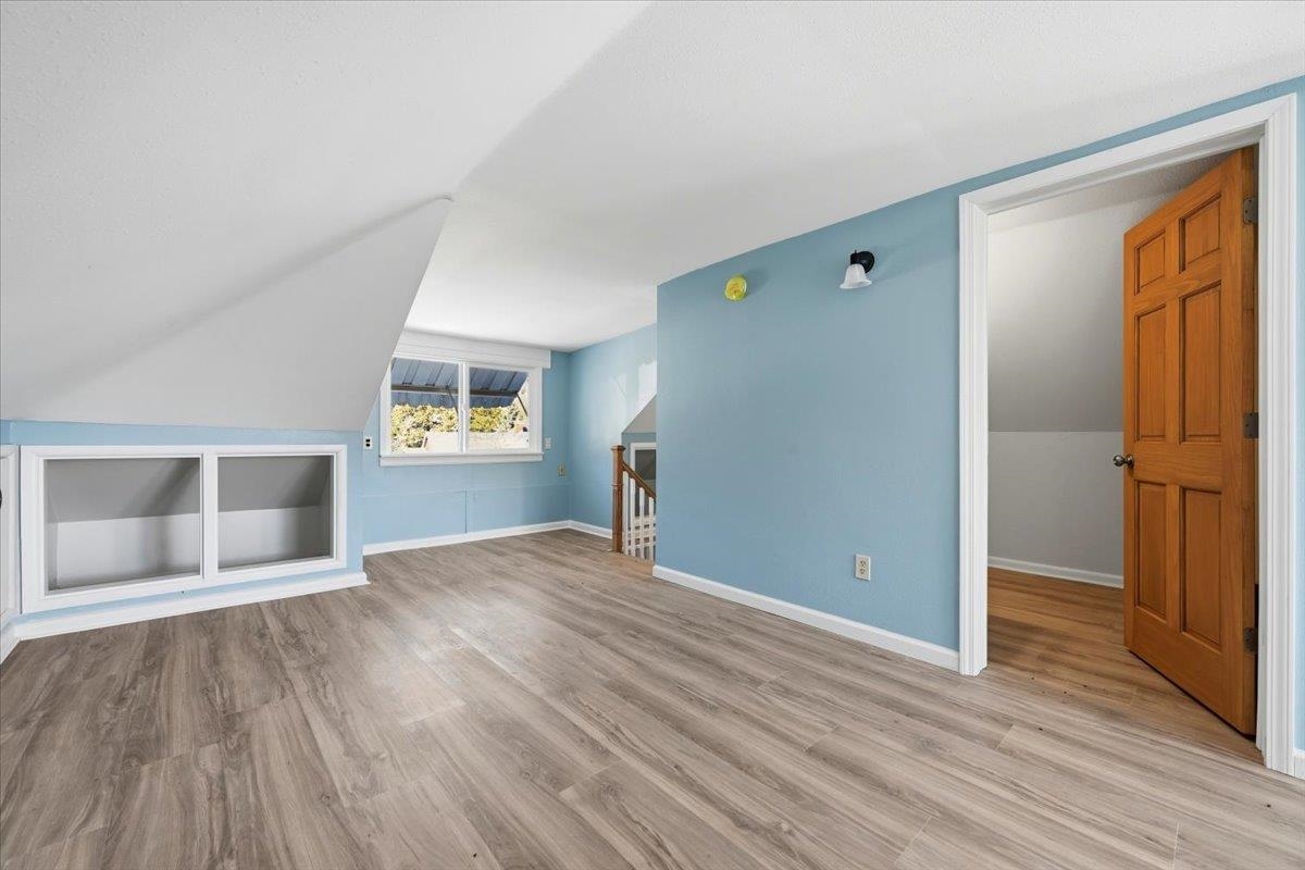 8 Parkdale Avenue Property Photo 14