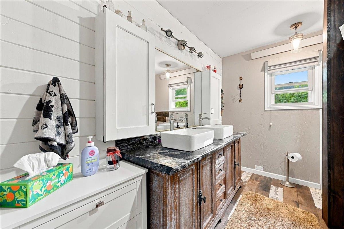 420 E Alden Street Property Photo 15