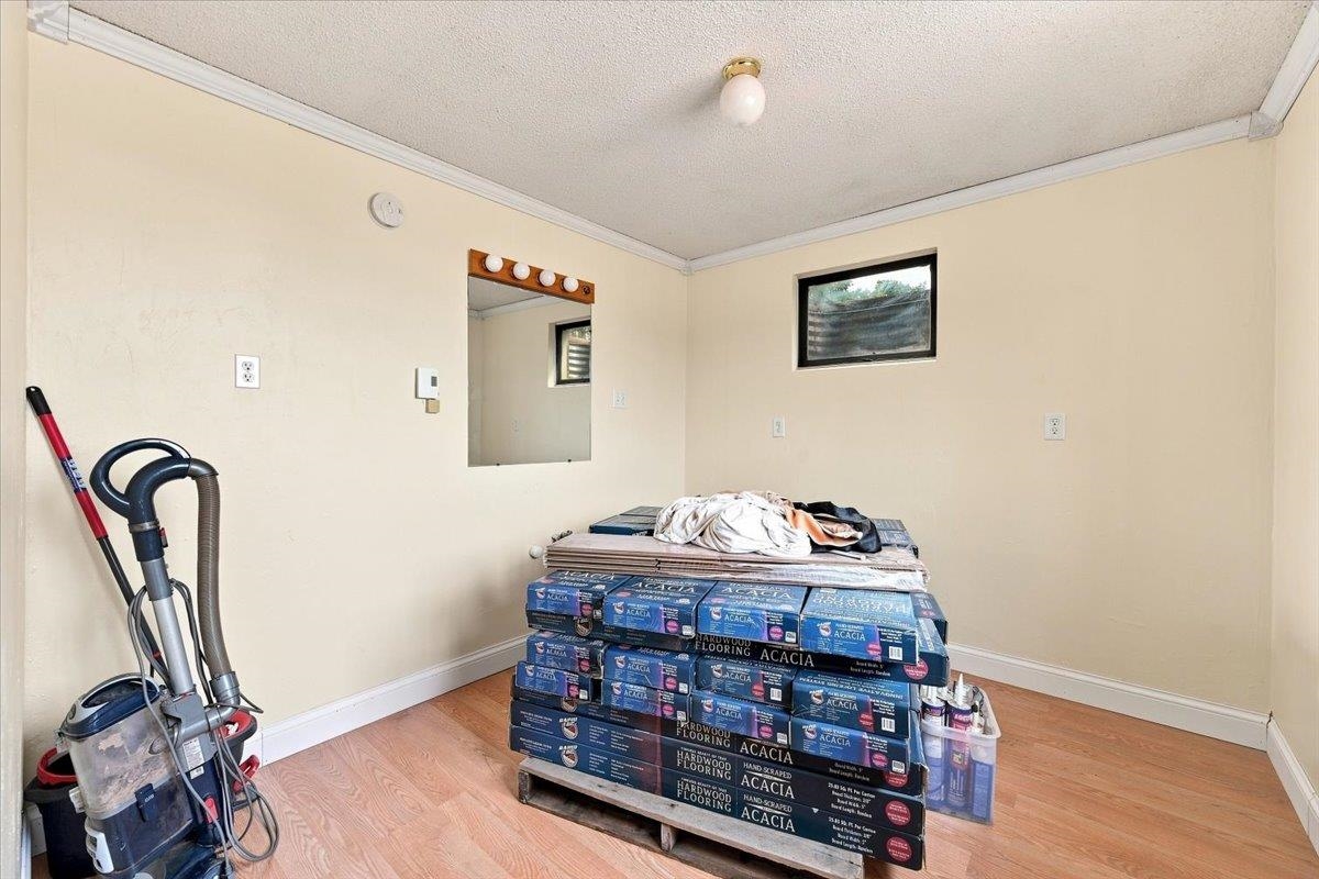 420 E Alden Street Property Photo 22
