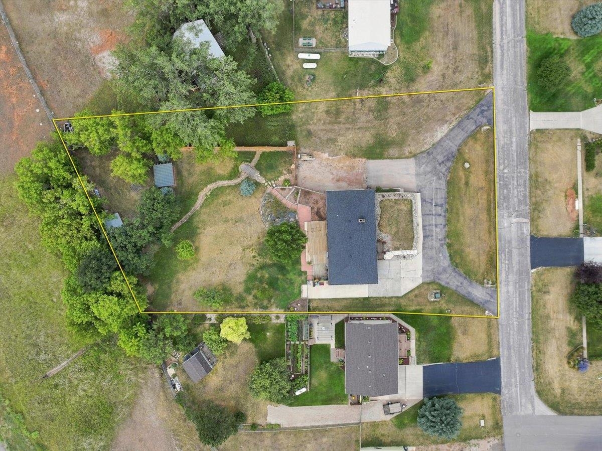 420 E Alden Street Property Photo 30