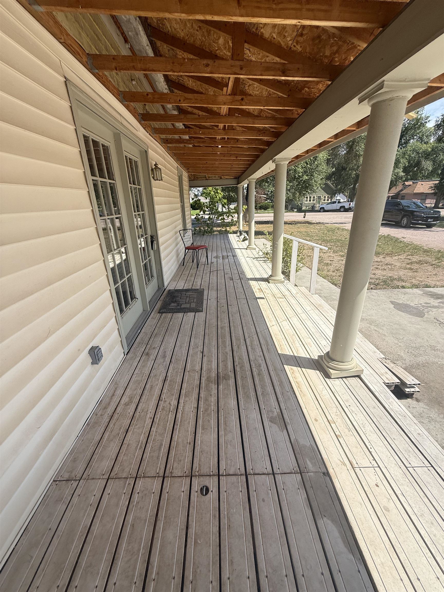 402 4th Avenue Property Photo 7