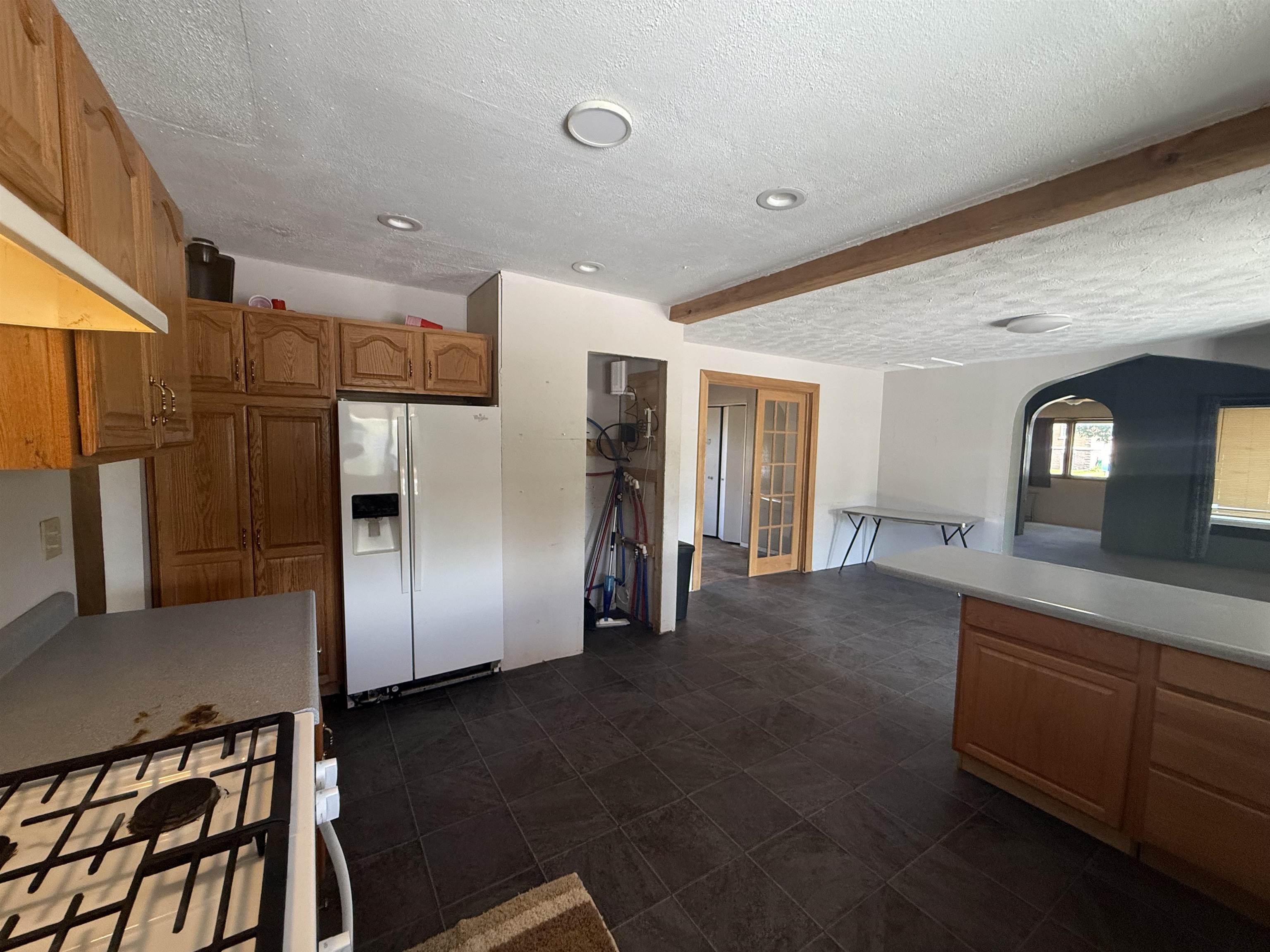 402 4th Avenue Property Photo 10