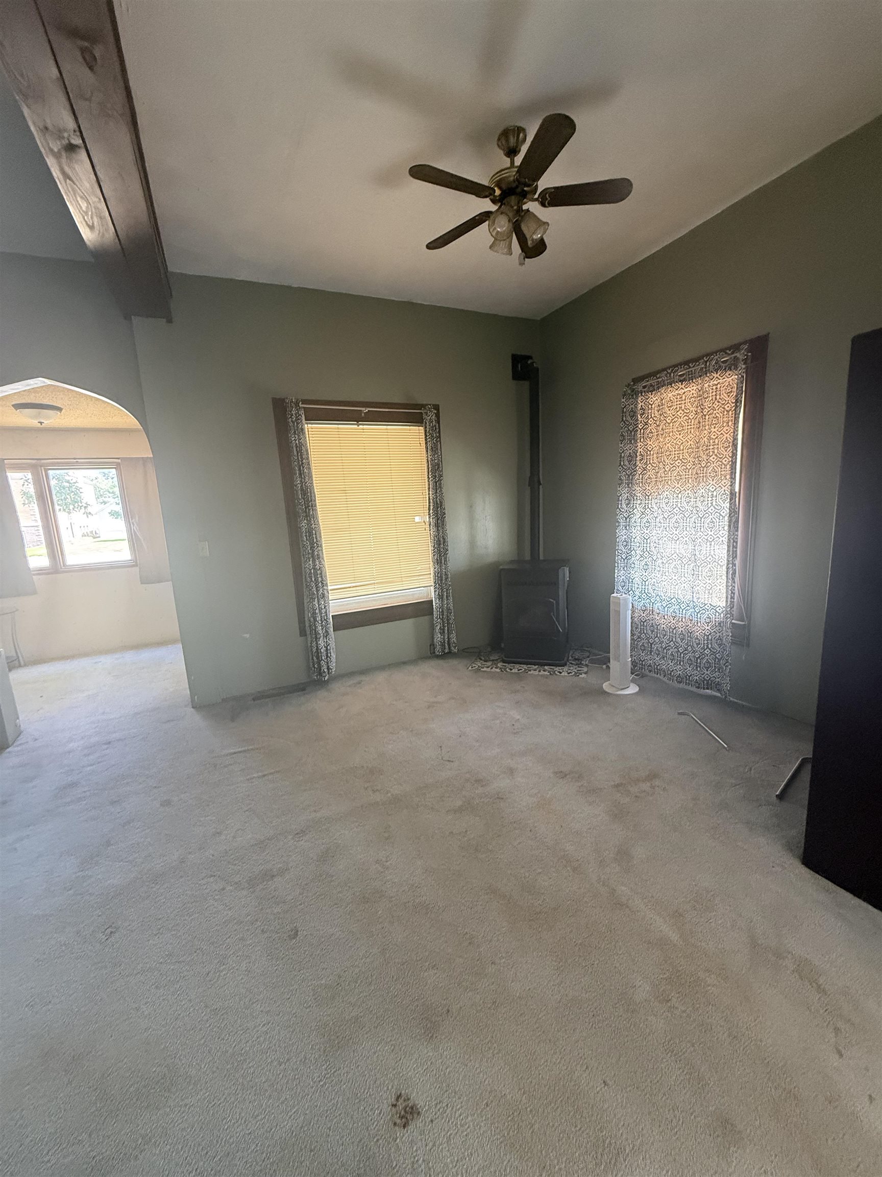 402 4th Avenue Property Photo 12