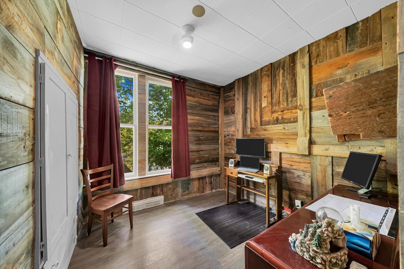18 Jefferson Street Property Photo 12