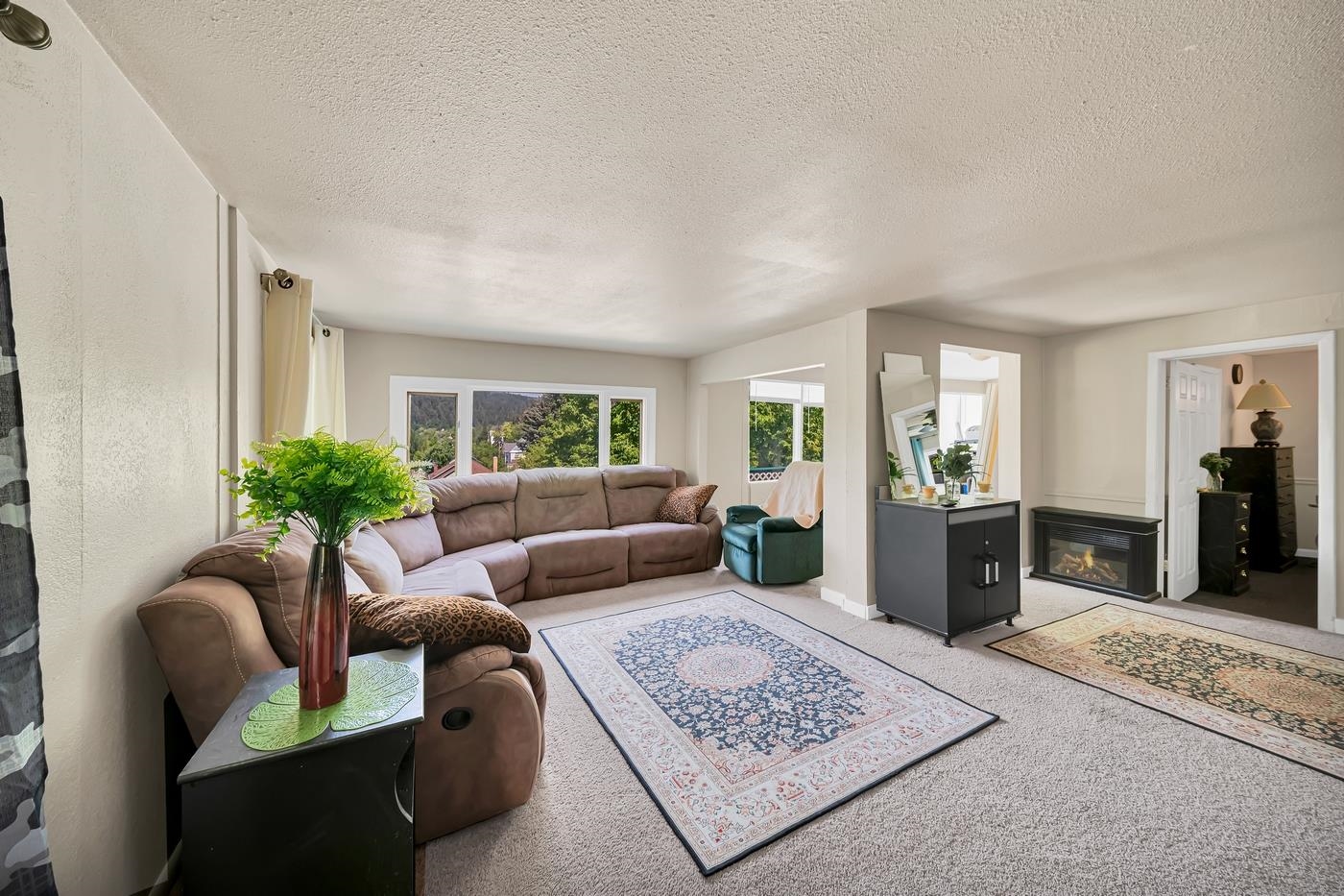 18 Jefferson Street Property Photo 14