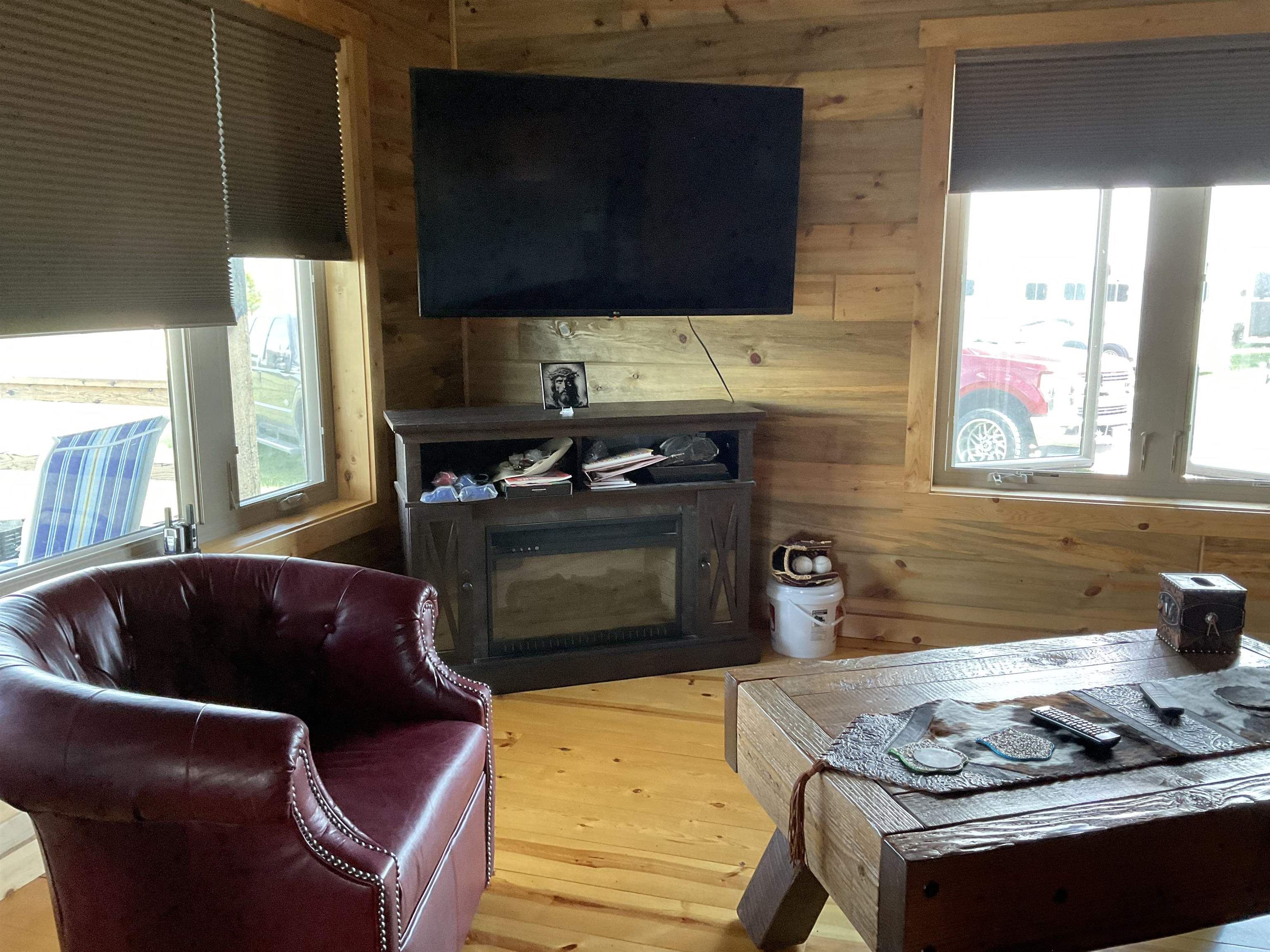 11593 War Bonnet Road Property Photo 8