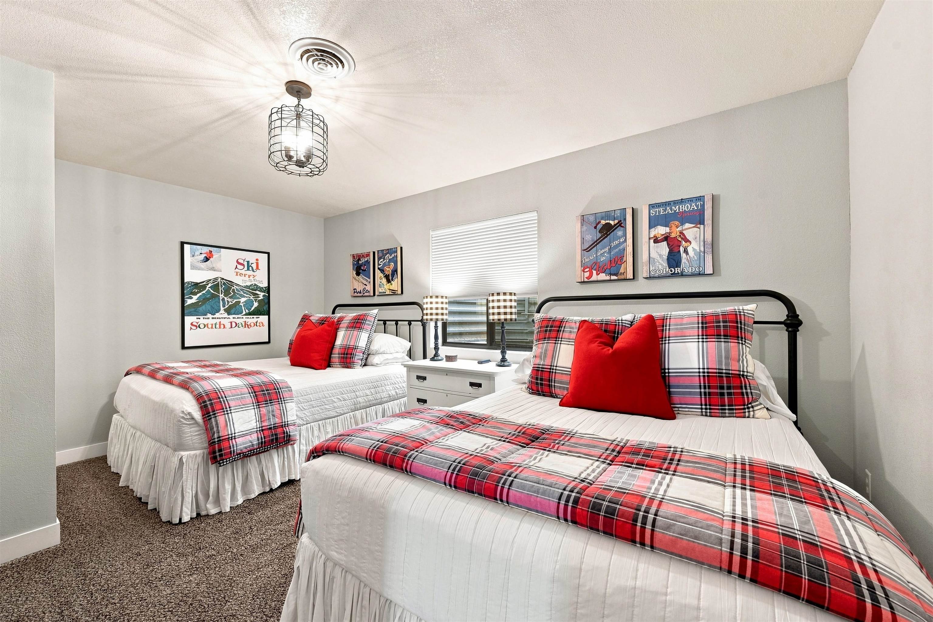21097 Stewart Slope Road Property Photo 12