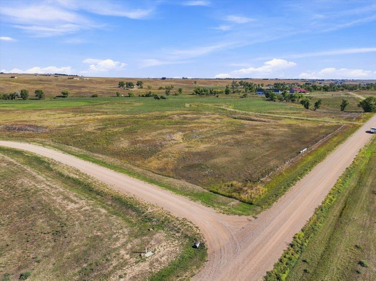 Tbd Lot 12 Taiten Court Property Photo 3