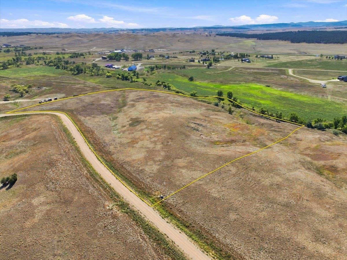 TBD Lot 21 Halle Rae Lane Property Photo 1