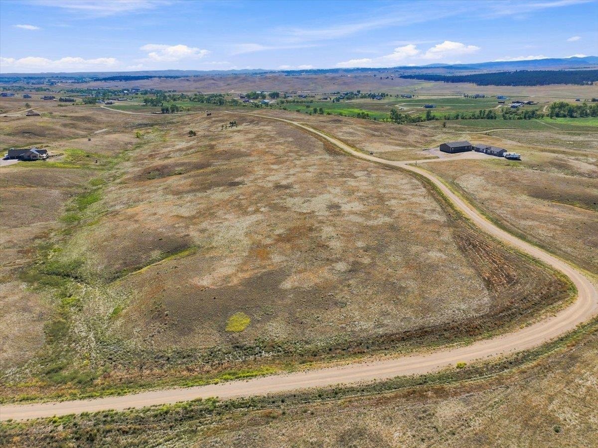 Tbd Lot 33 Halle Rae Lane Property Photo 9