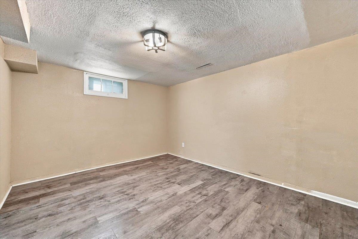 712 N West Boulevard Property Photo 16