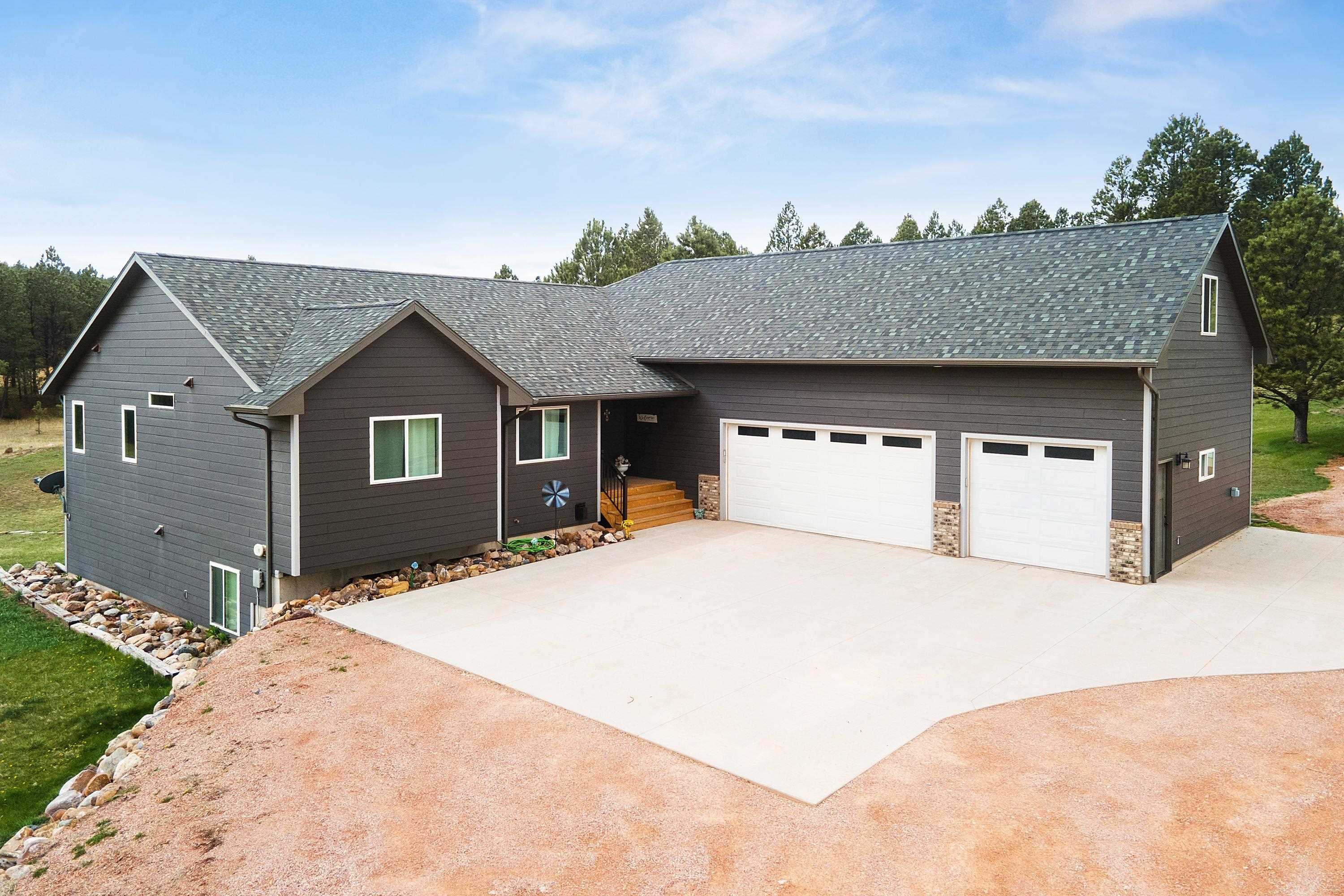 13855 Box Canyon Road Property Photo 1