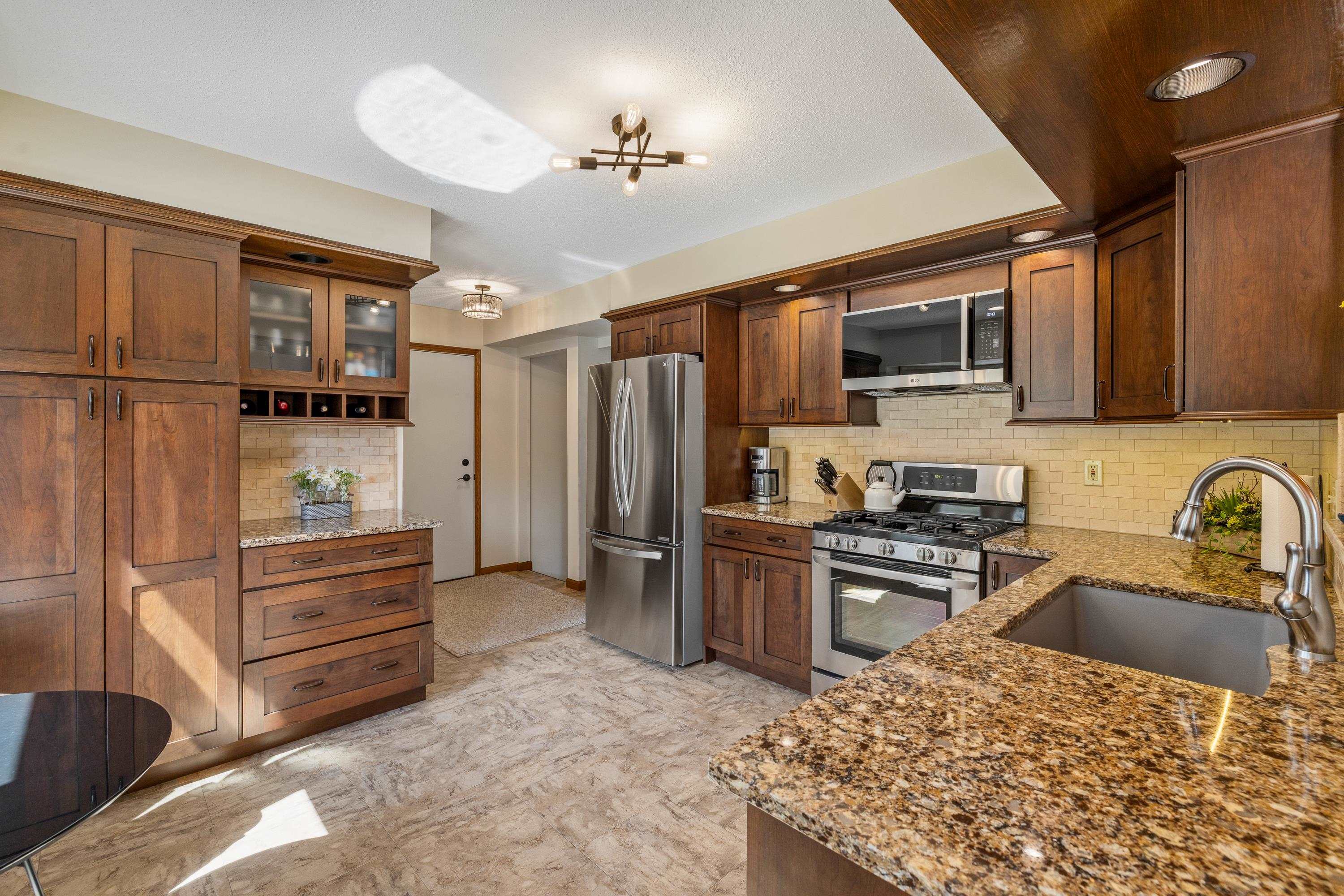 4907 Raven Circle Property Photo 10
