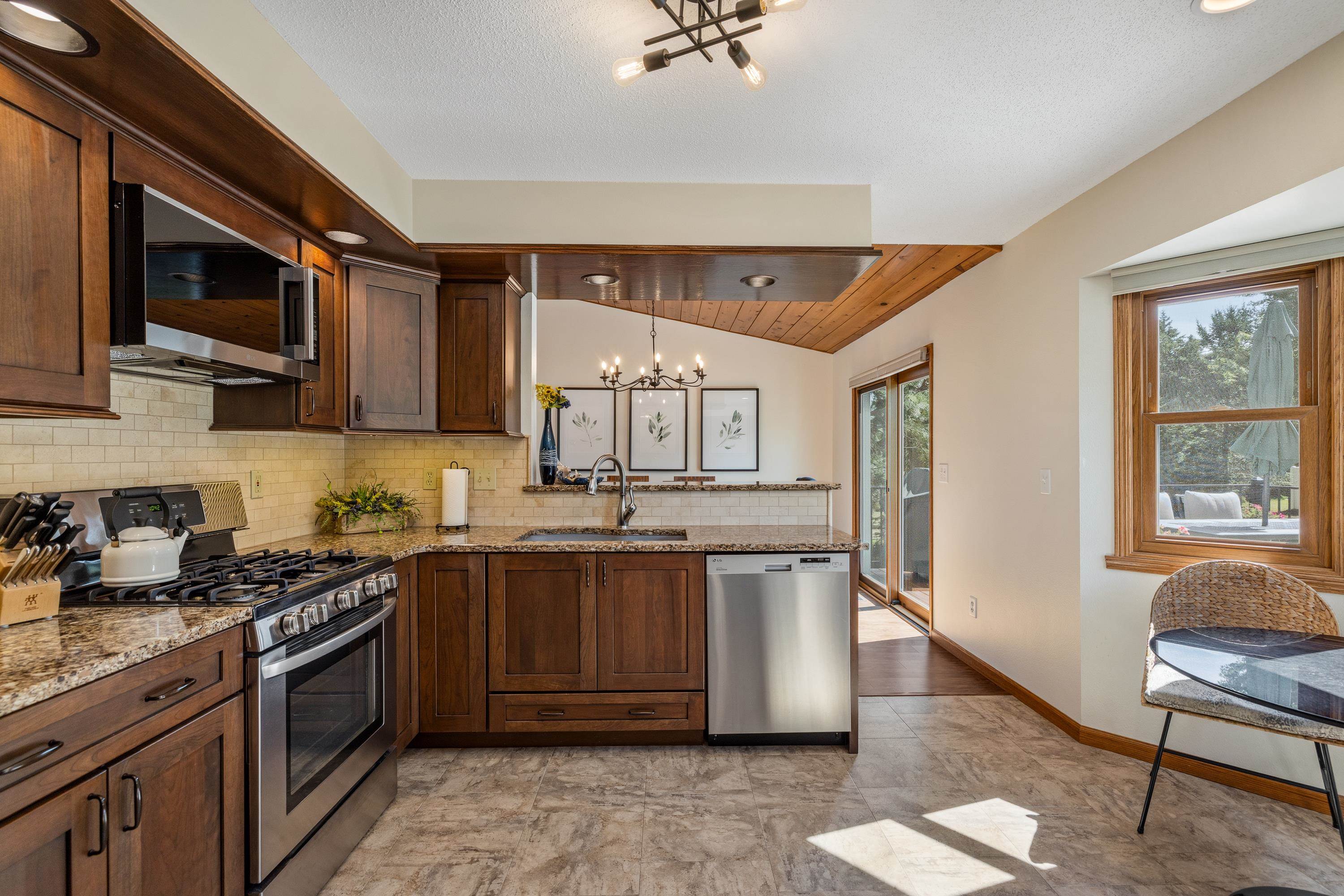 4907 Raven Circle Property Photo 12