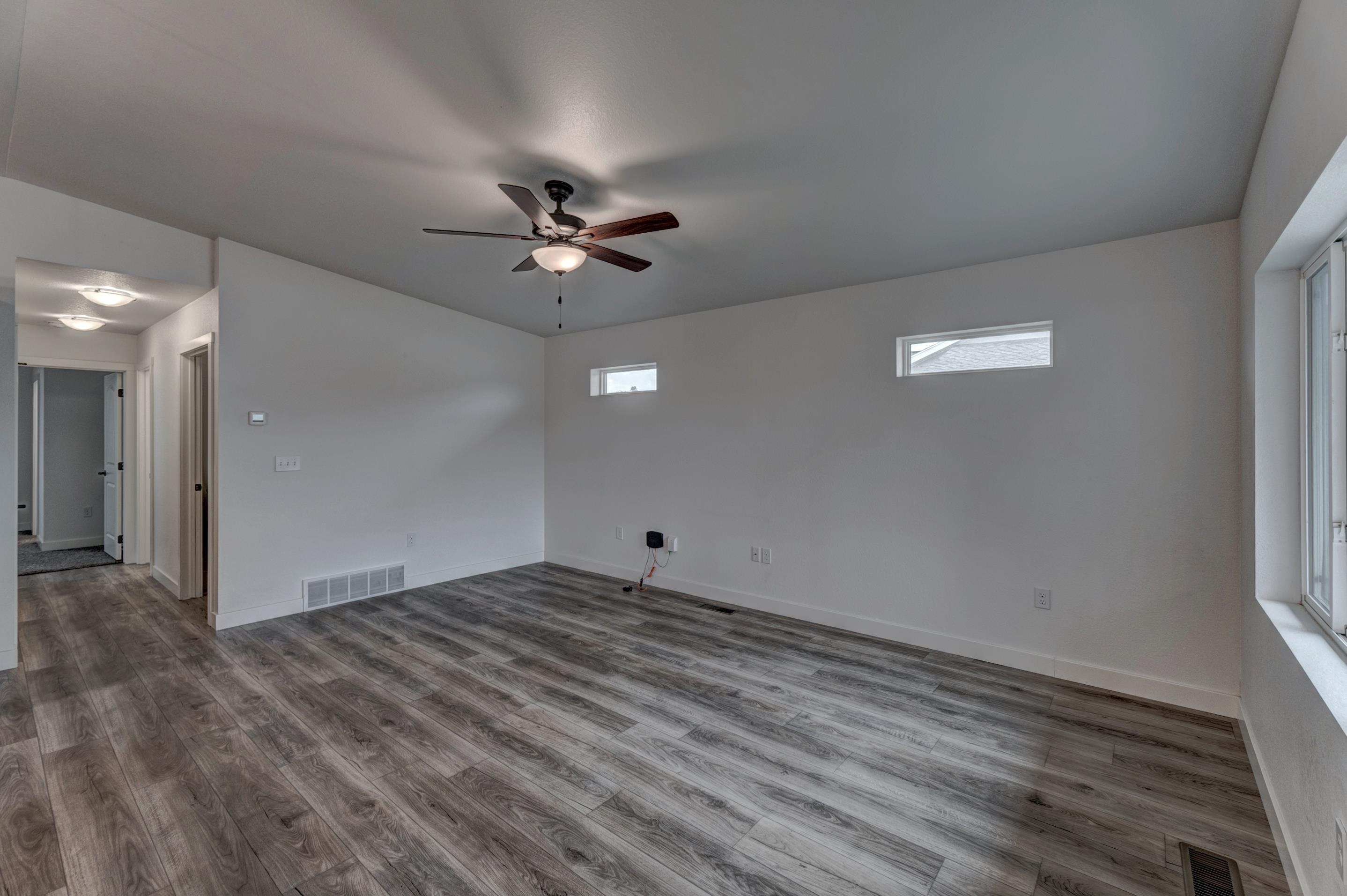 421 Nighthawk Drive Property Photo 11