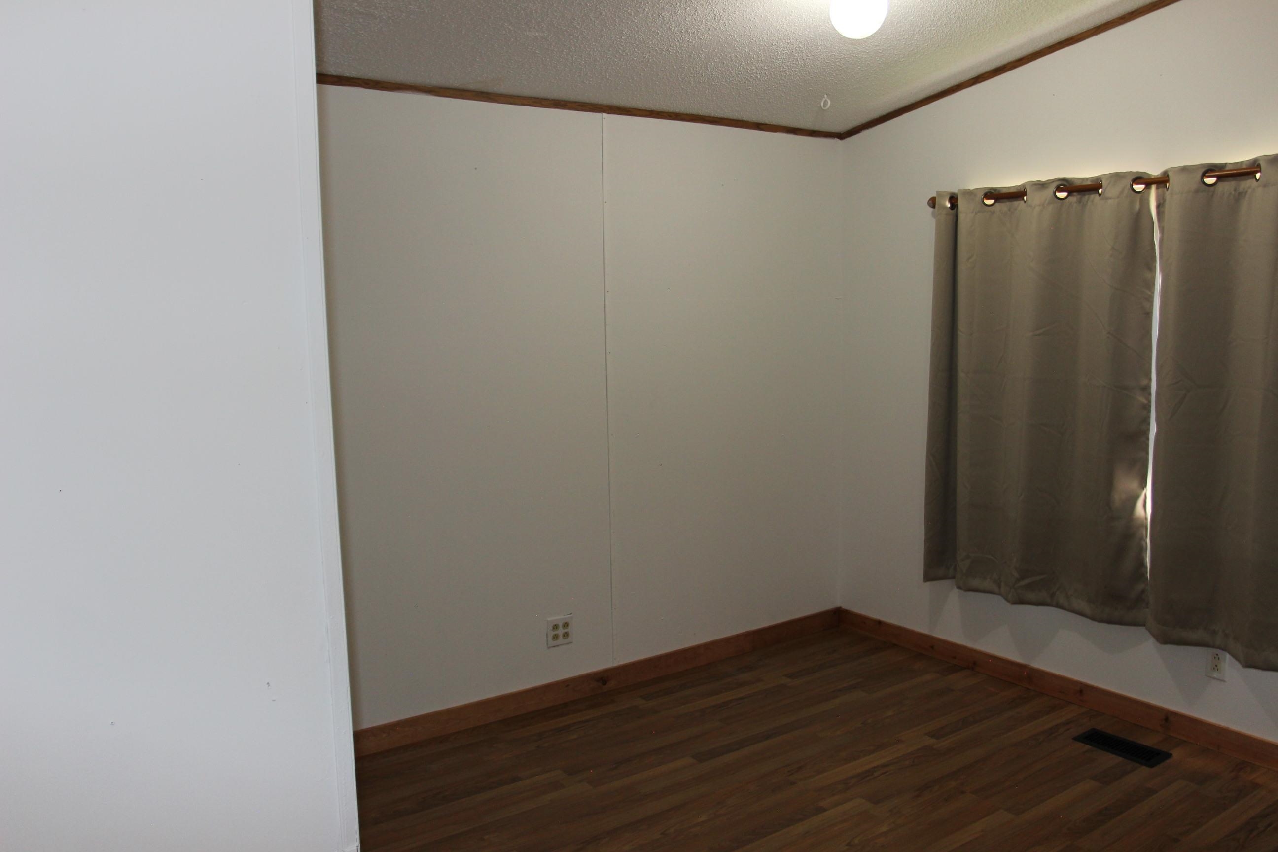 25092 Needle View Place Property Photo 8