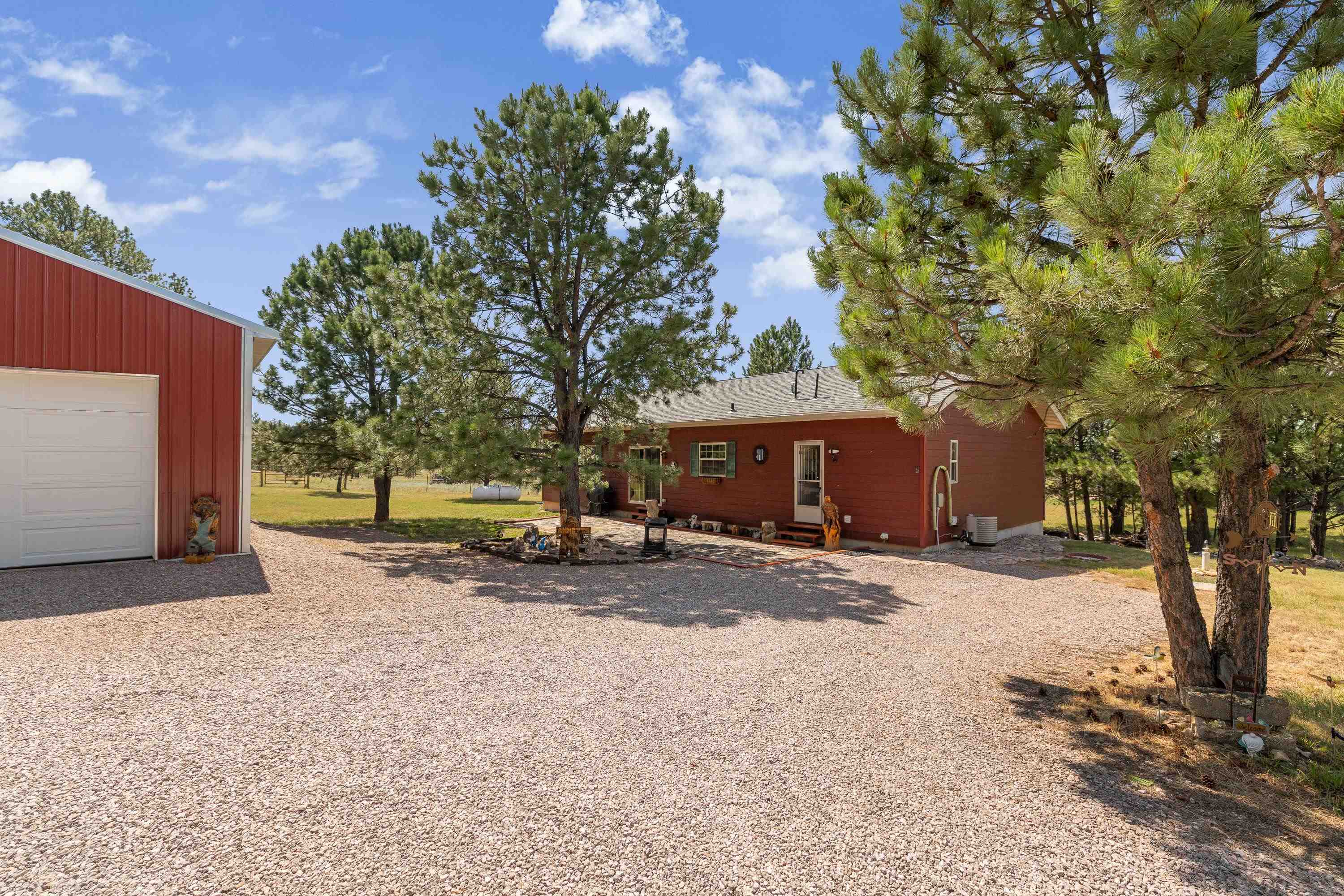 10447 Southern Cross Road Property Photo 2
