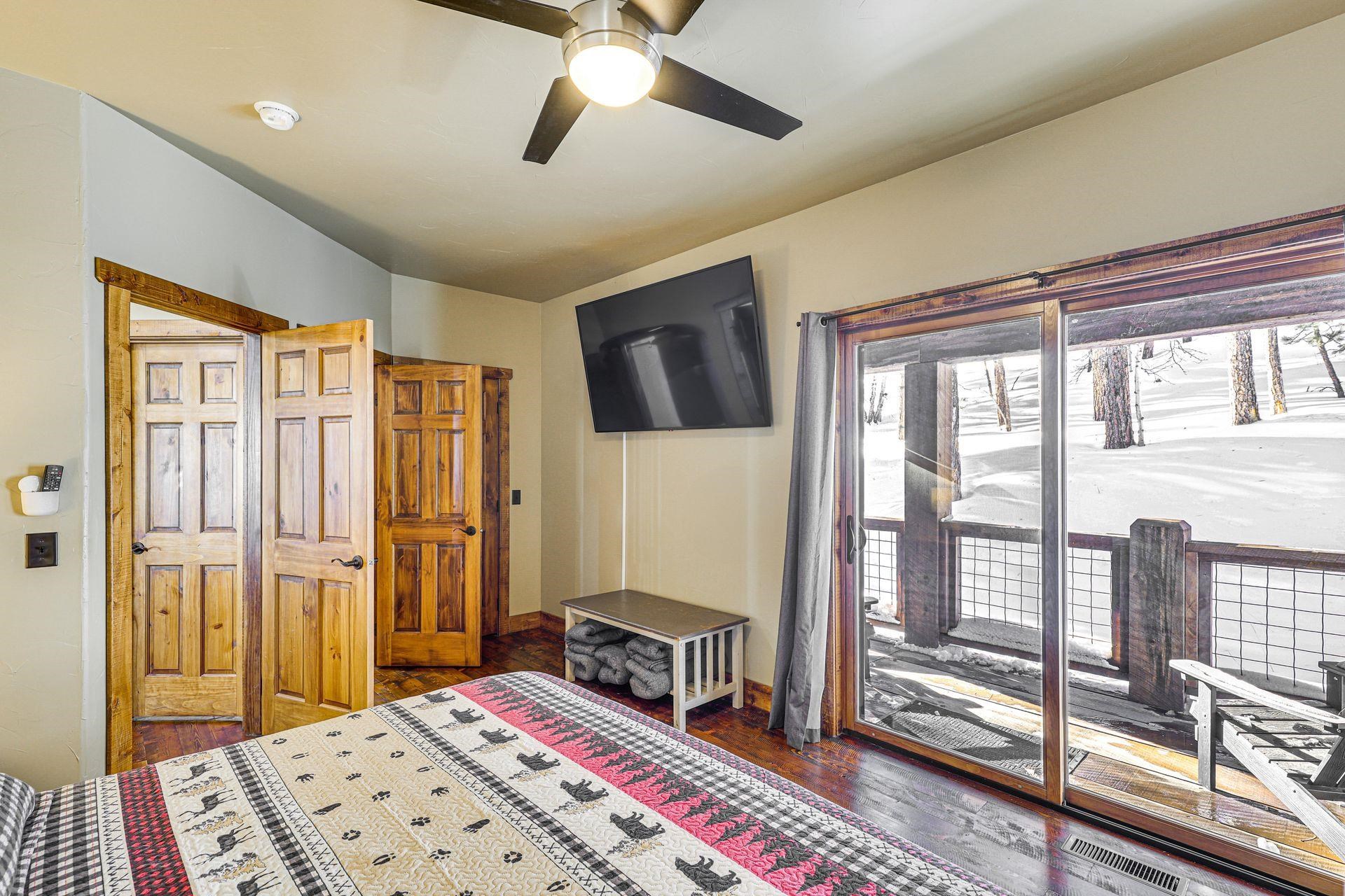 21163 Gilded Mountain Loop Property Photo 10