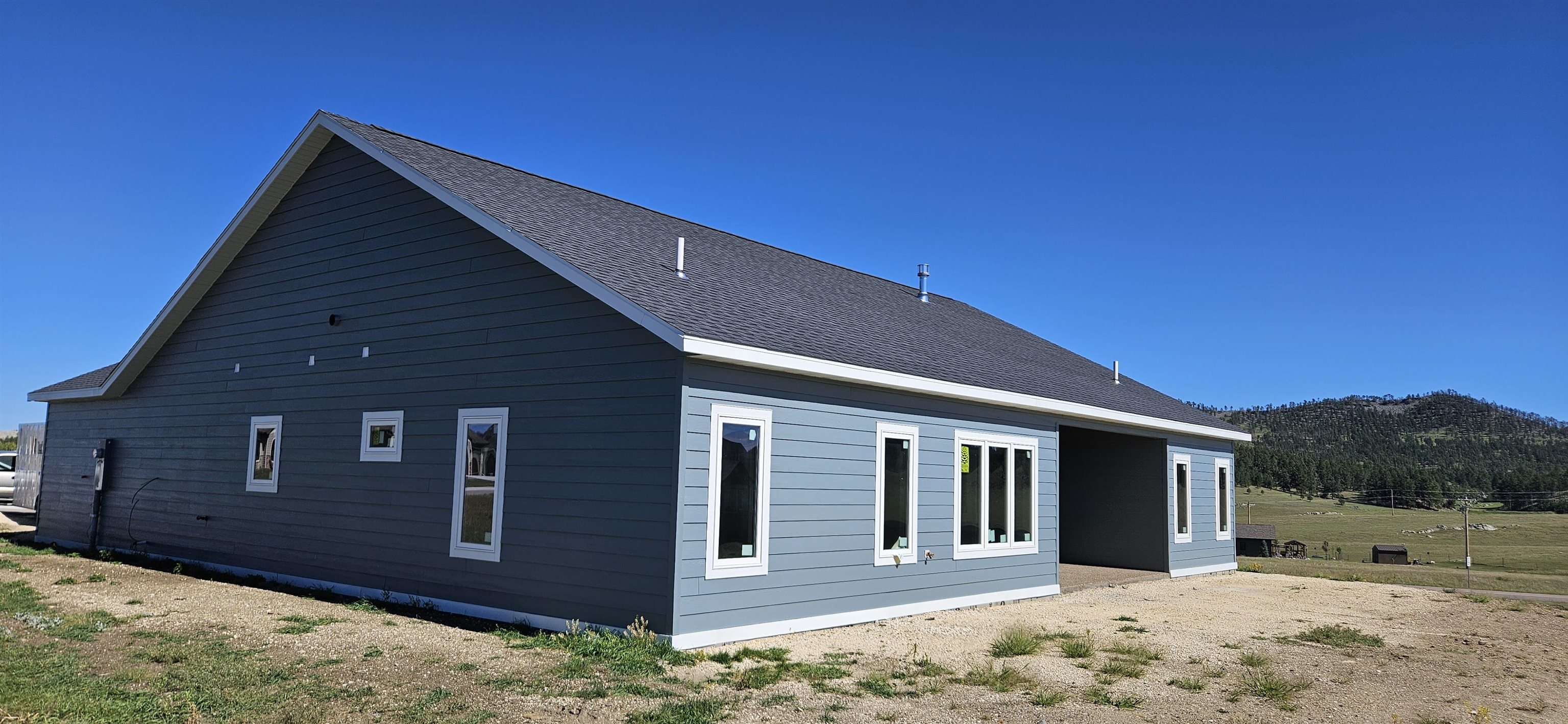 242 Stone Hill Property Photo 4