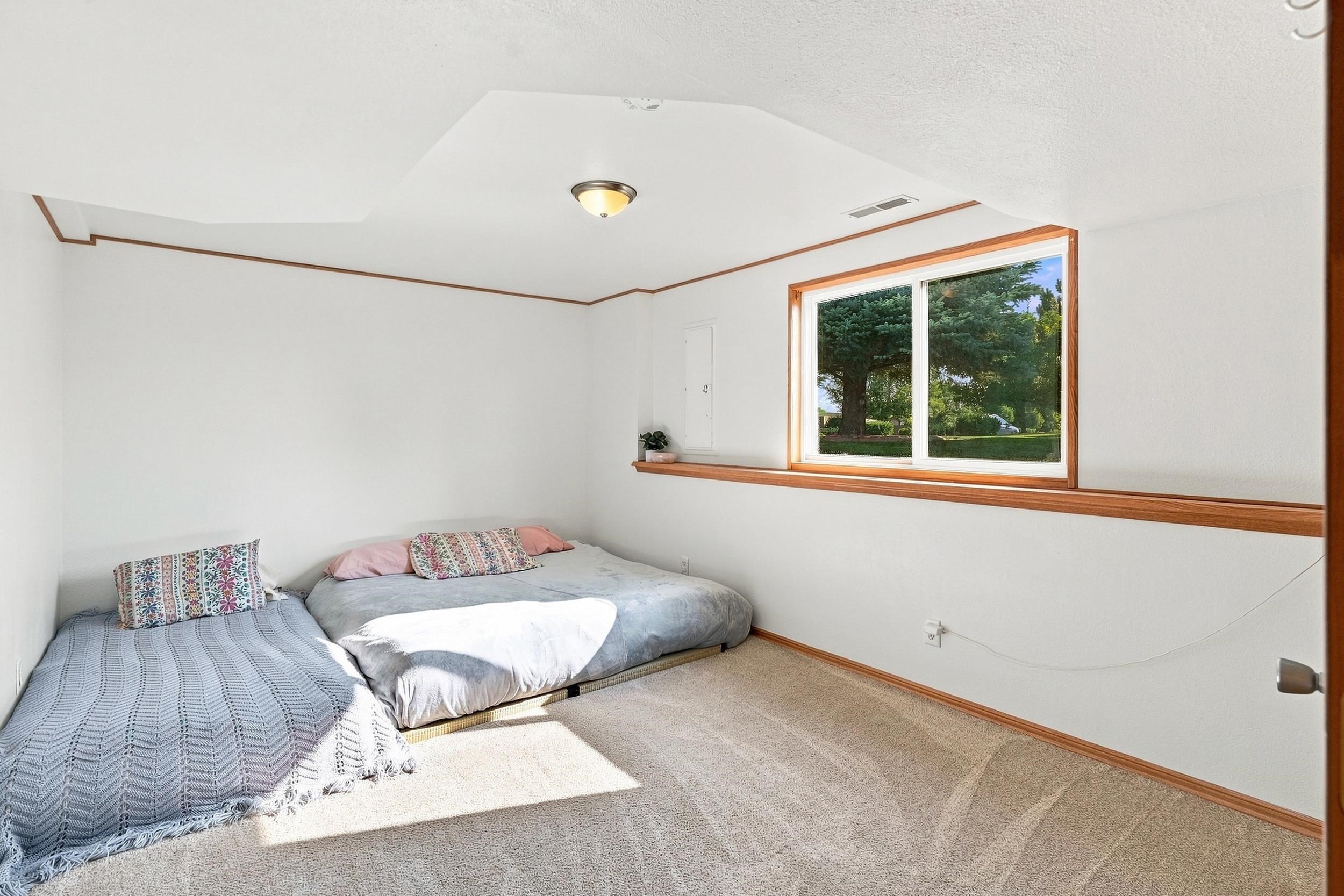 3053 Willowbend Road Property Photo 24
